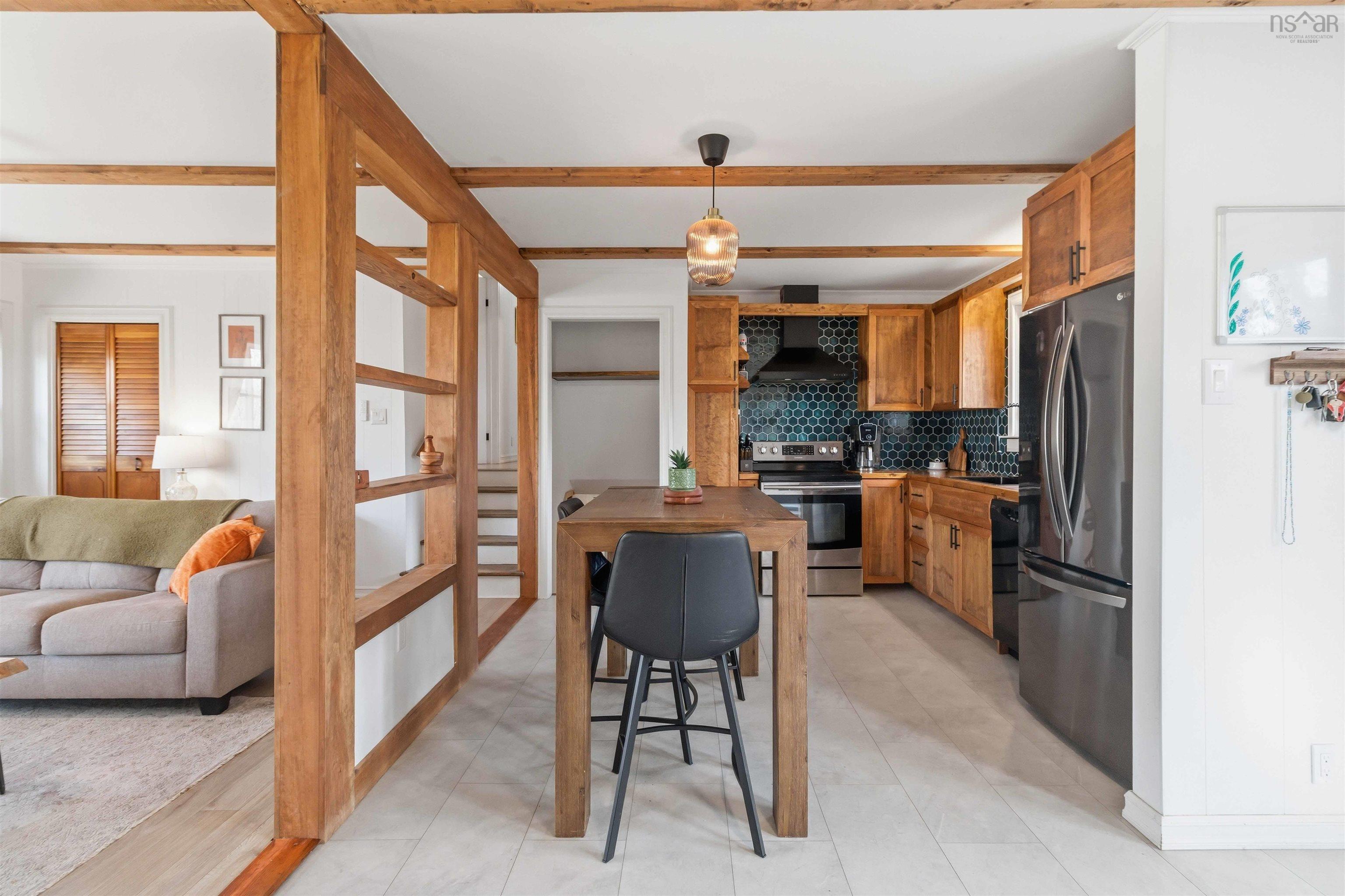$420,000.00: 1615 Highway 331, Pleasantville
