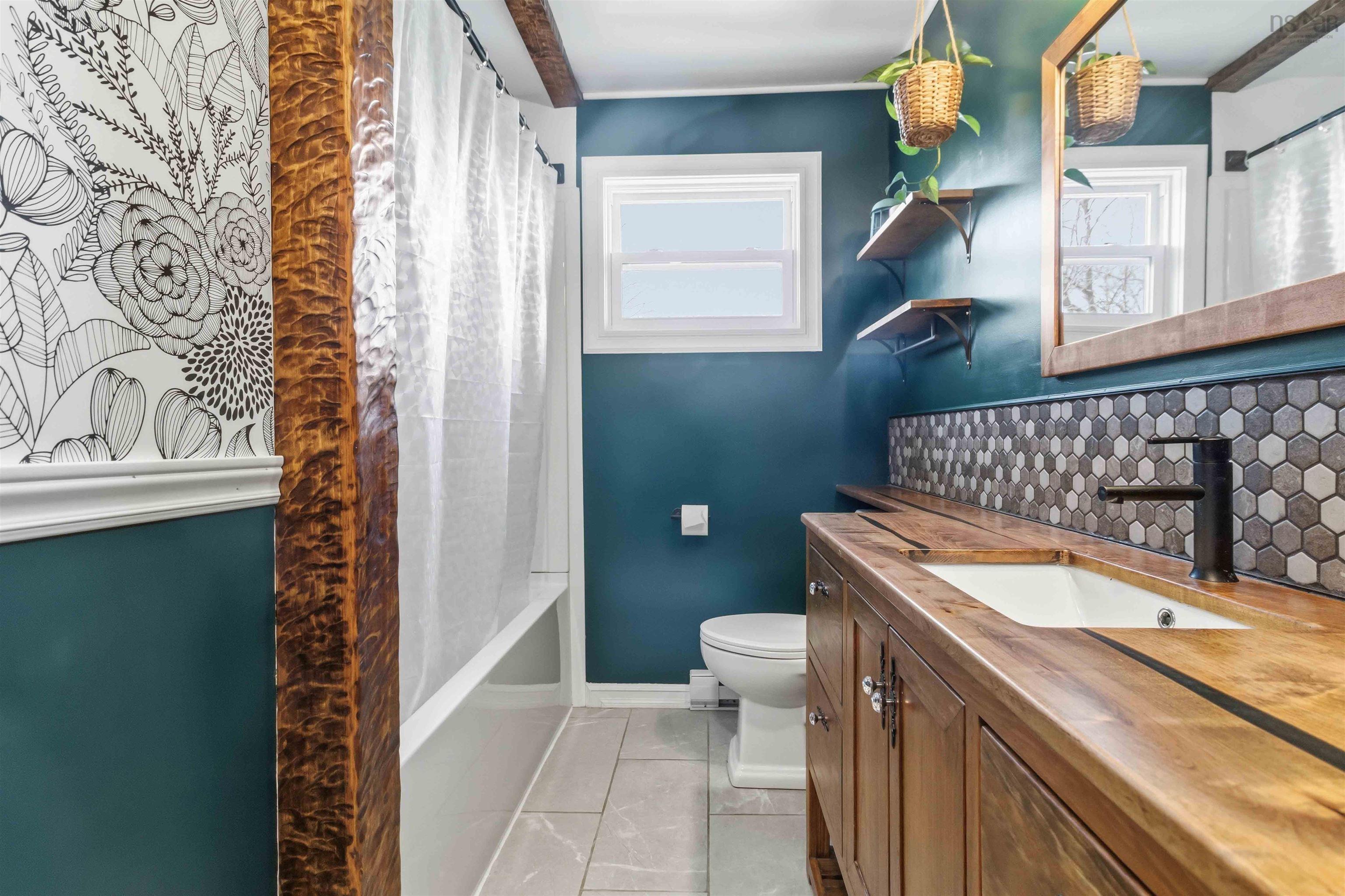 $420,000.00: 1615 Highway 331, Pleasantville