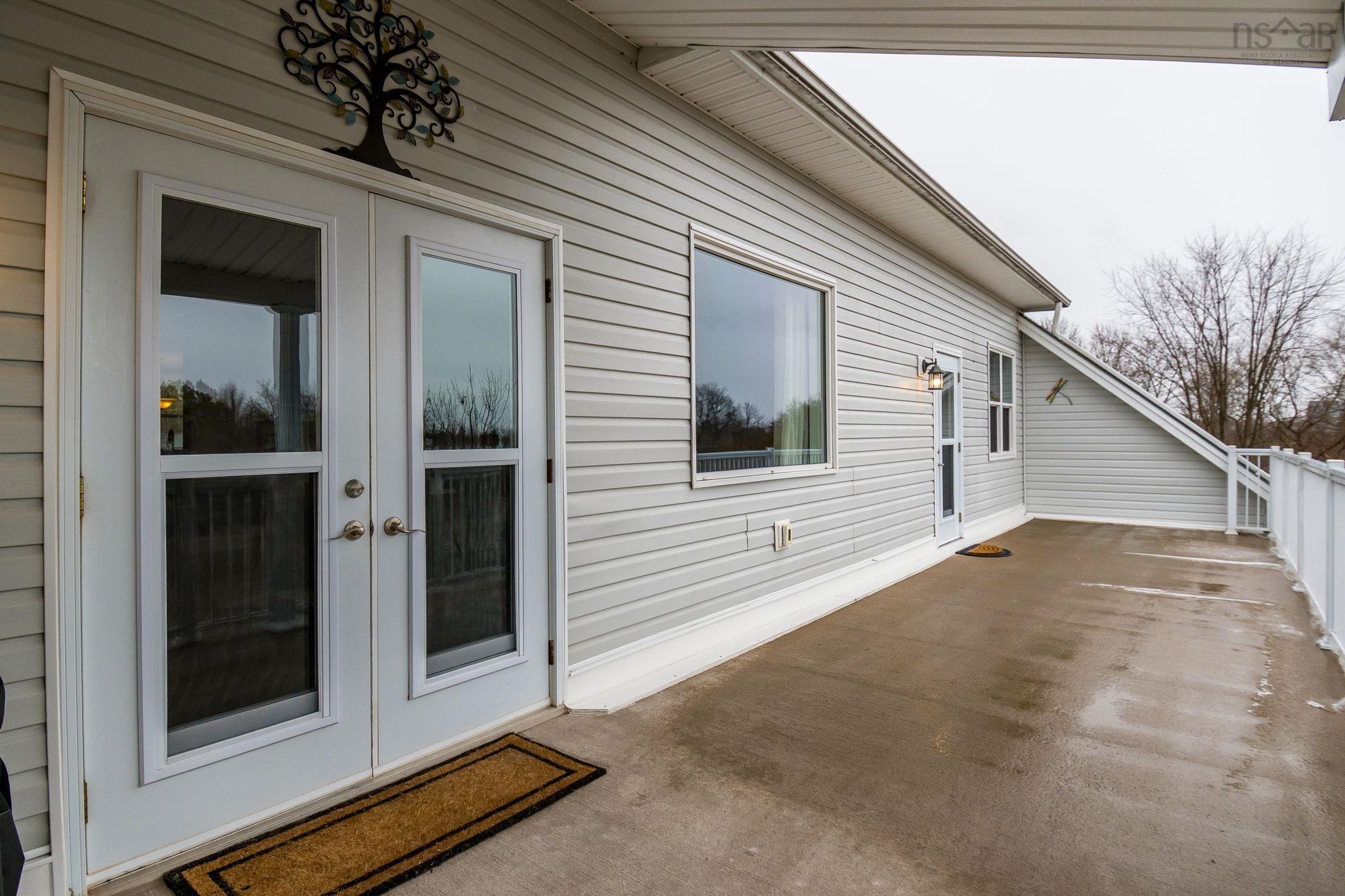 $789,900.00: 302 42 Bigelow Street, Wolfville