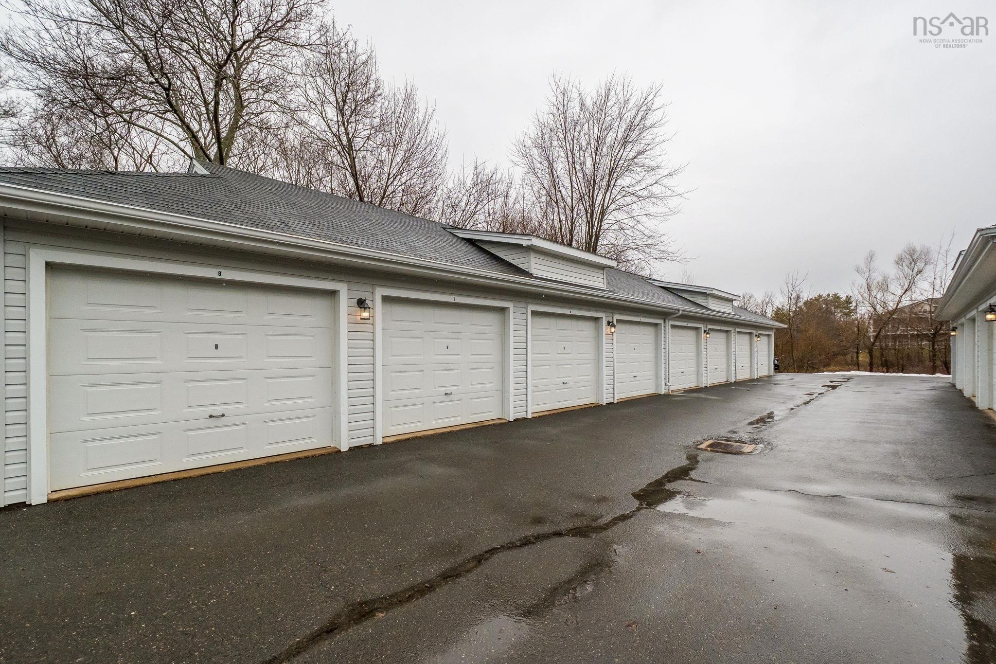 $789,900.00: 302 42 Bigelow Street, Wolfville