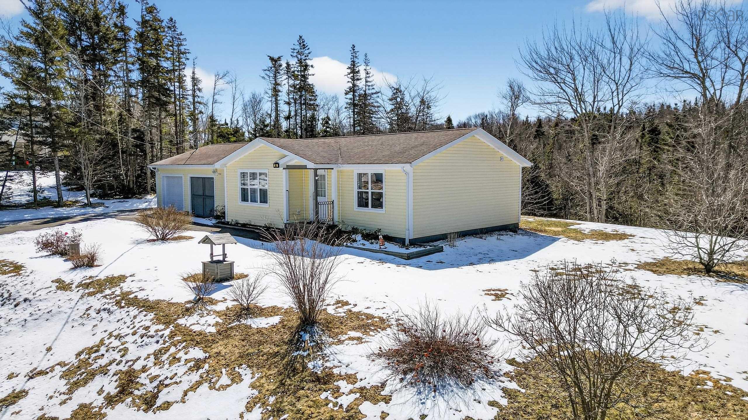 $395,000.00: 66 Schaller Drive, Sydney Forks