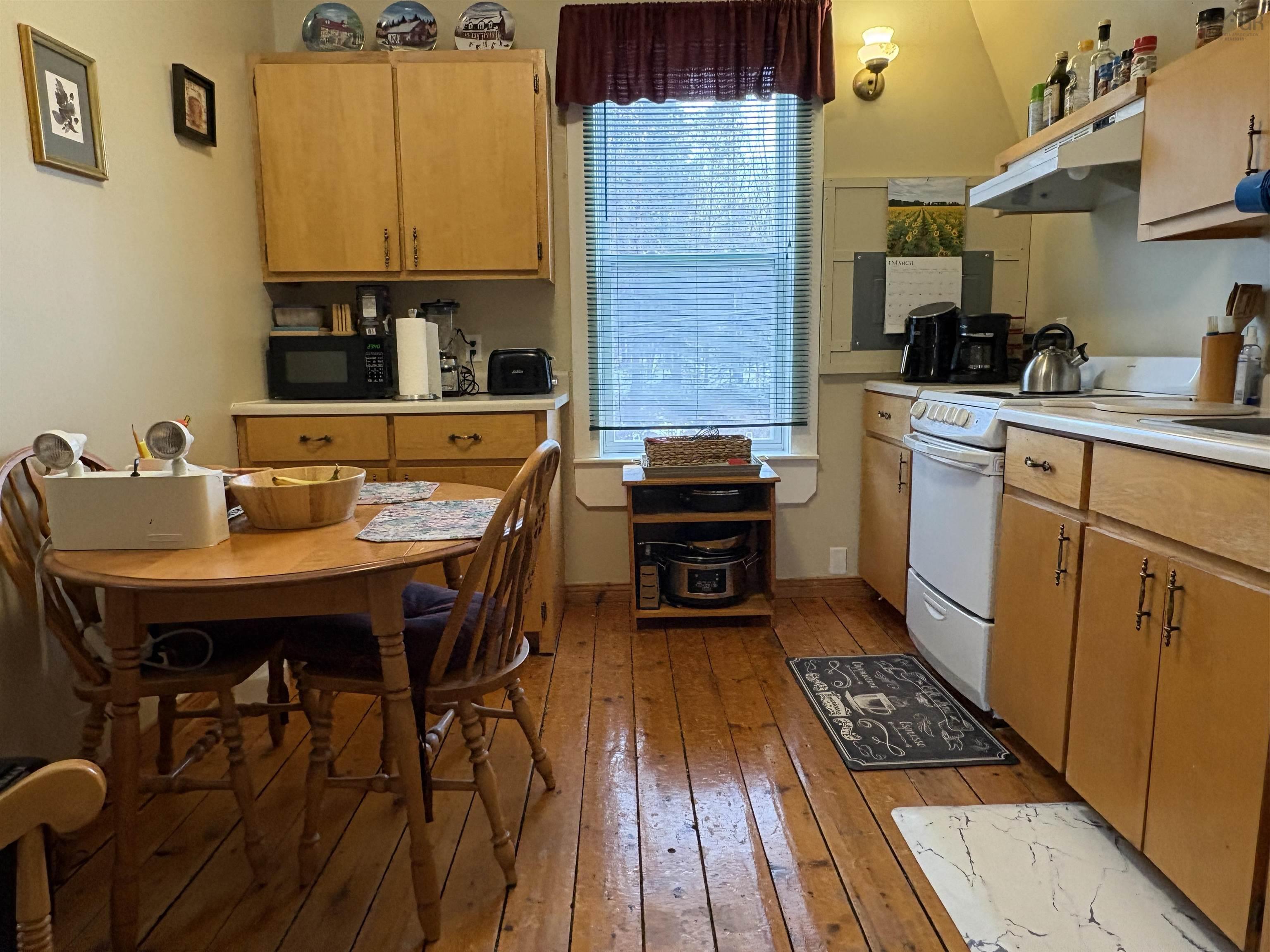 $217,500.00: 5170 Stellarton Trafalgar Road, Eureka
