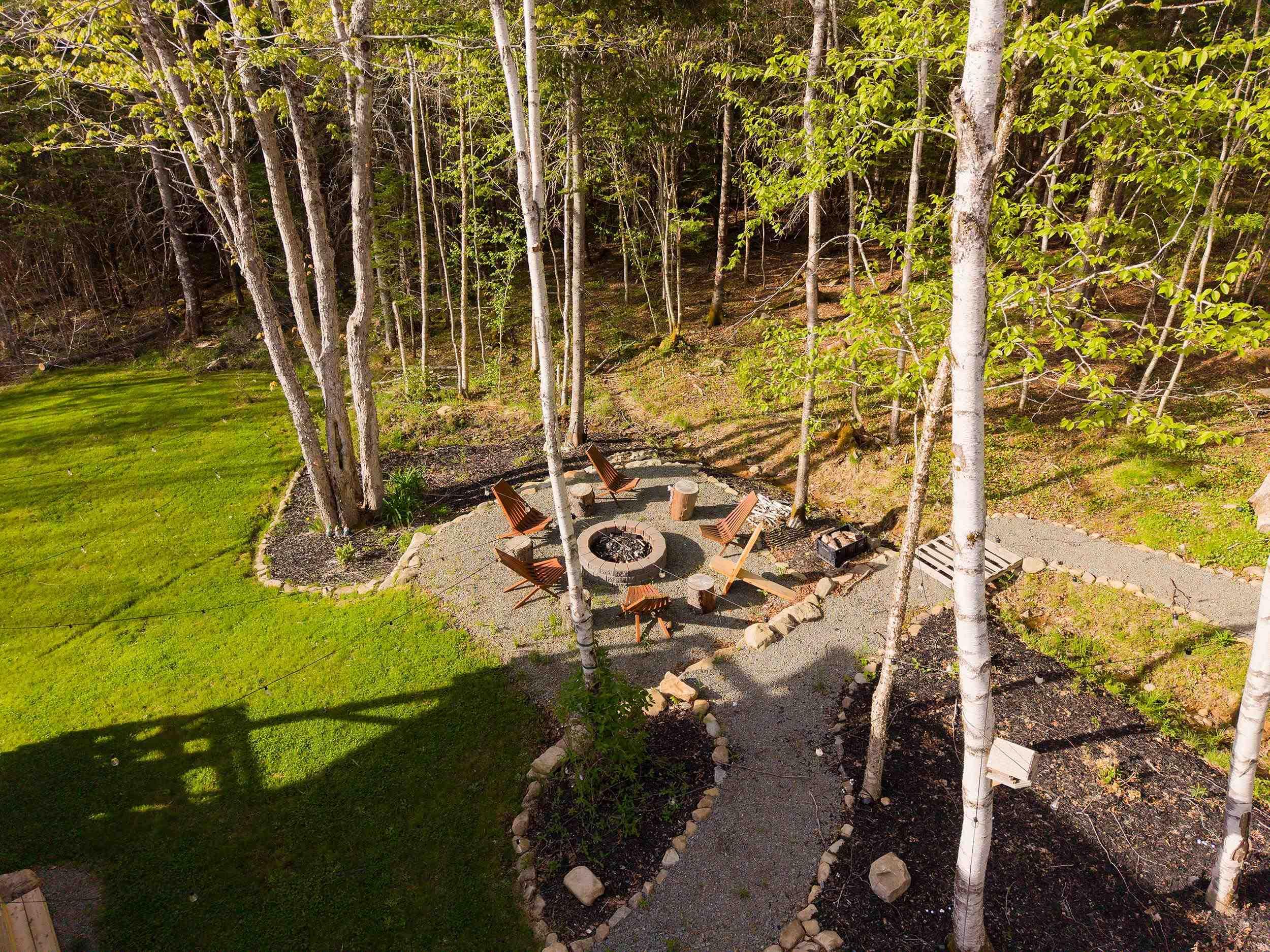 $699,000.00: 86 Jorphie Drive, Lewis Lake