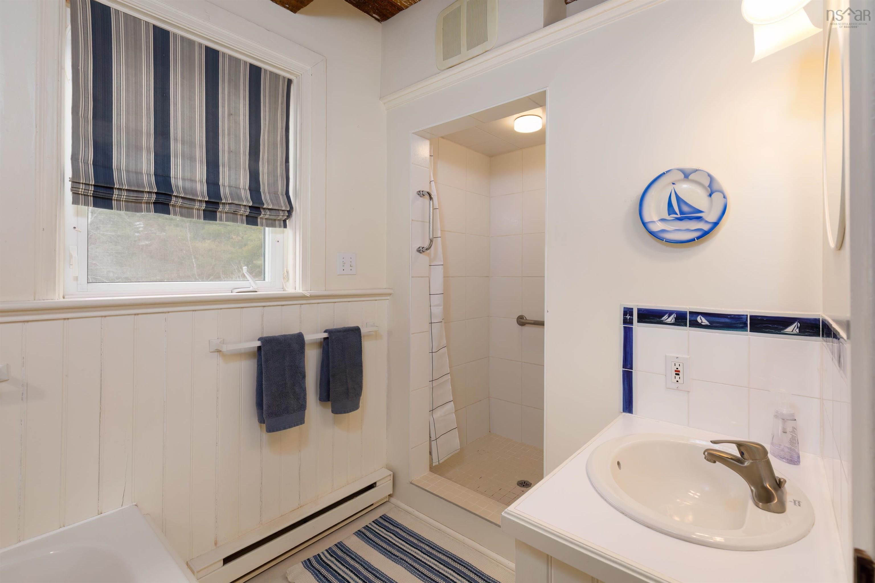 $995,000.00: 400 Maders Cove Road, Maders Cove