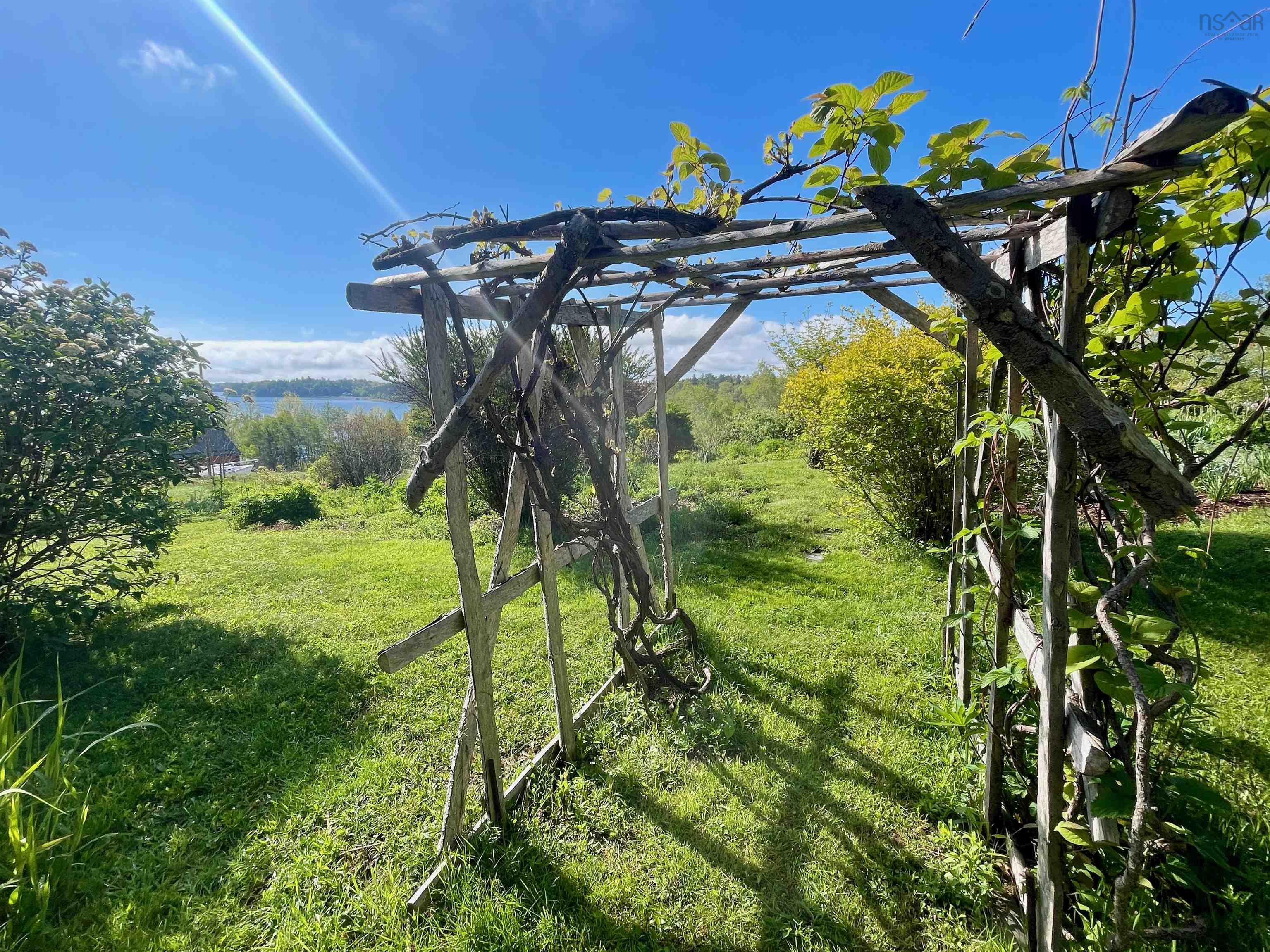 $995,000.00: 400 Maders Cove Road, Maders Cove