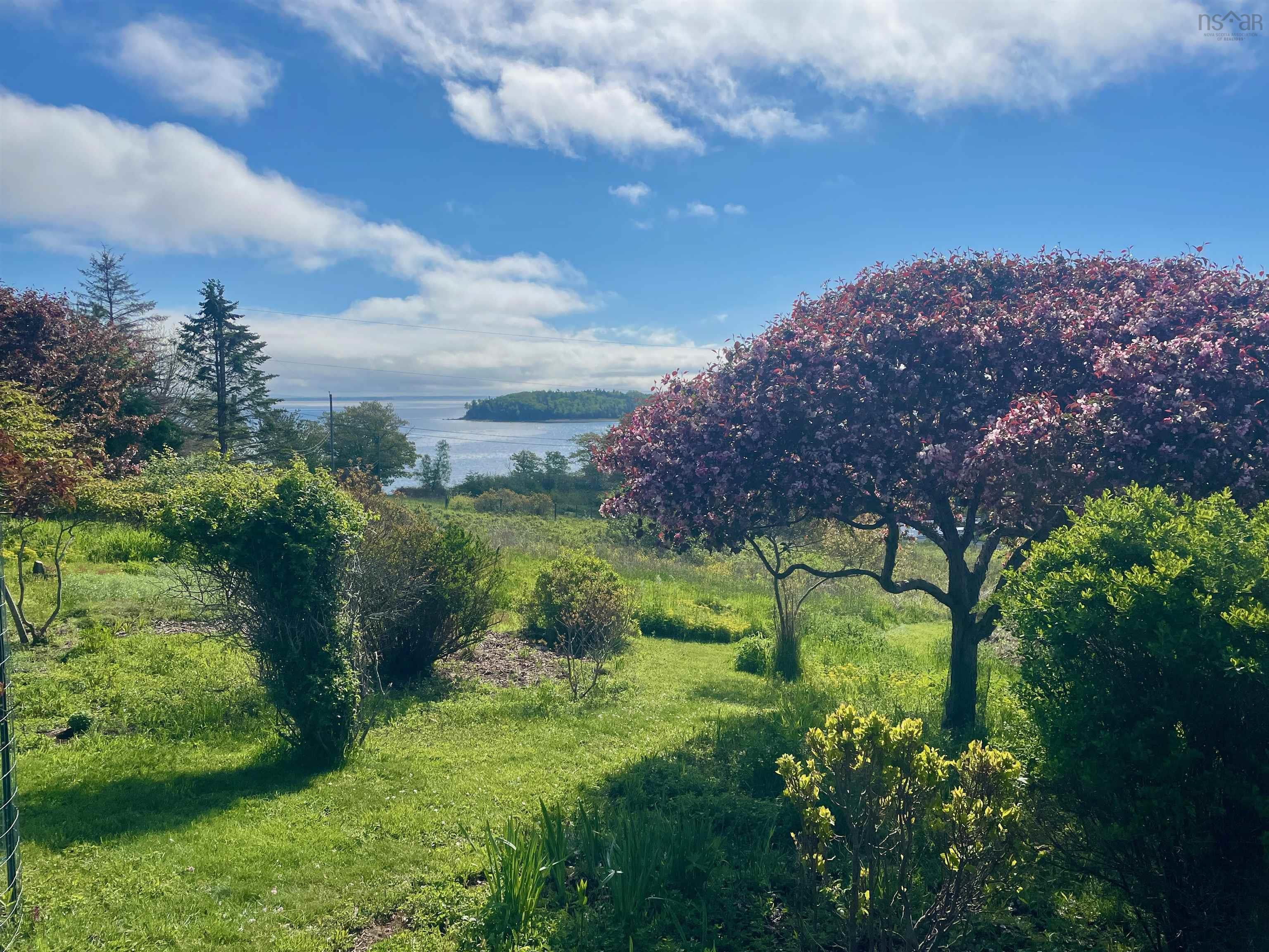 $995,000.00: 400 Maders Cove Road, Maders Cove