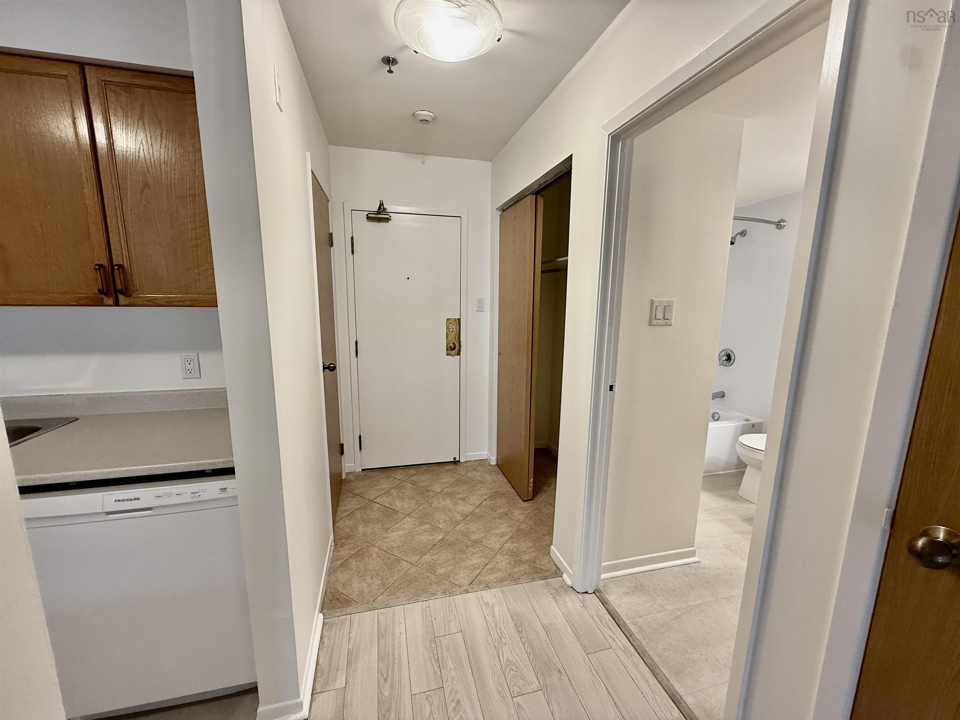 202 5230 Tobin Street, Halifax, NS (MLS 202605877)