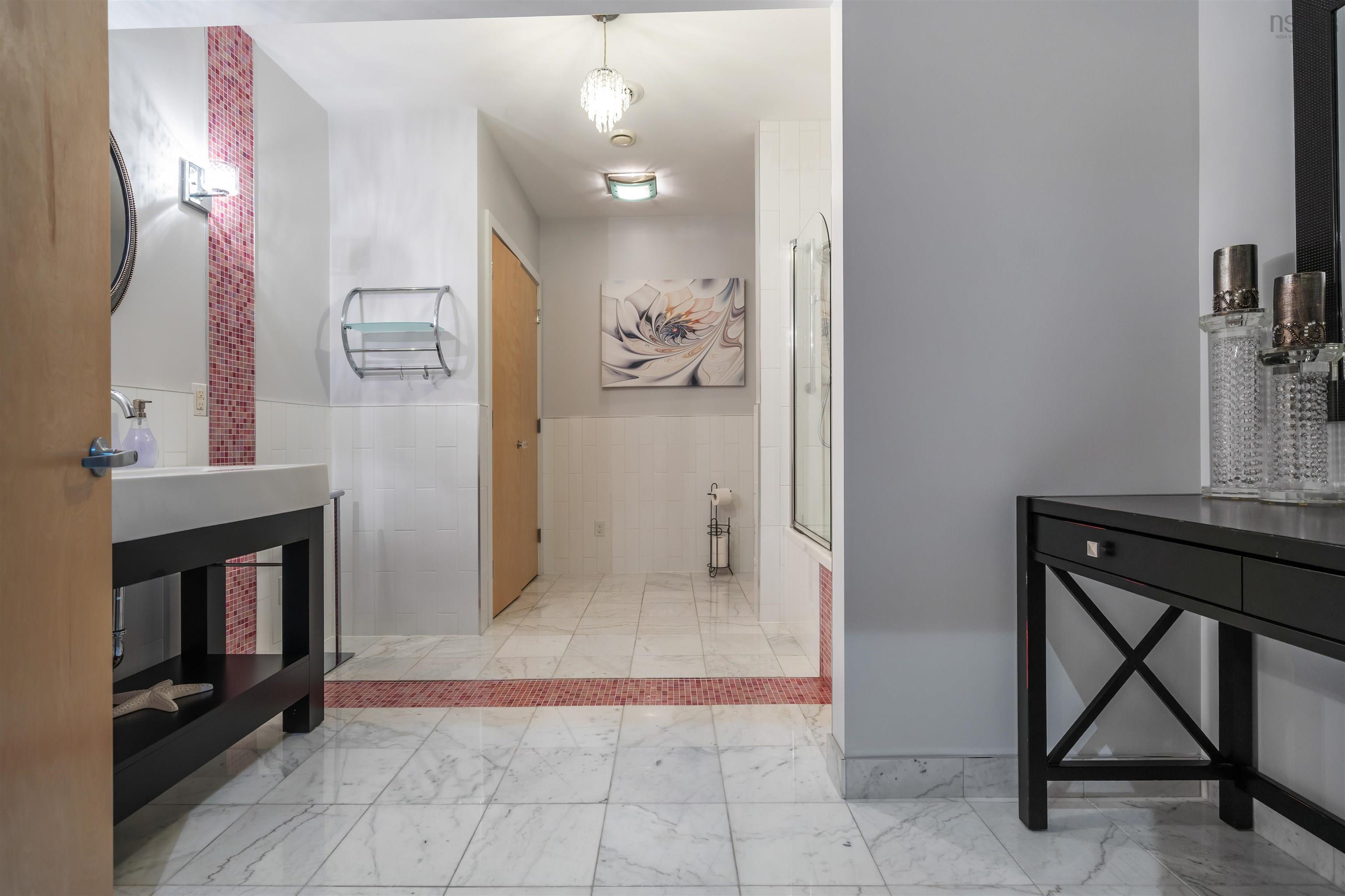 $749,900.00: 15 Rowan Avenue, New Glasgow