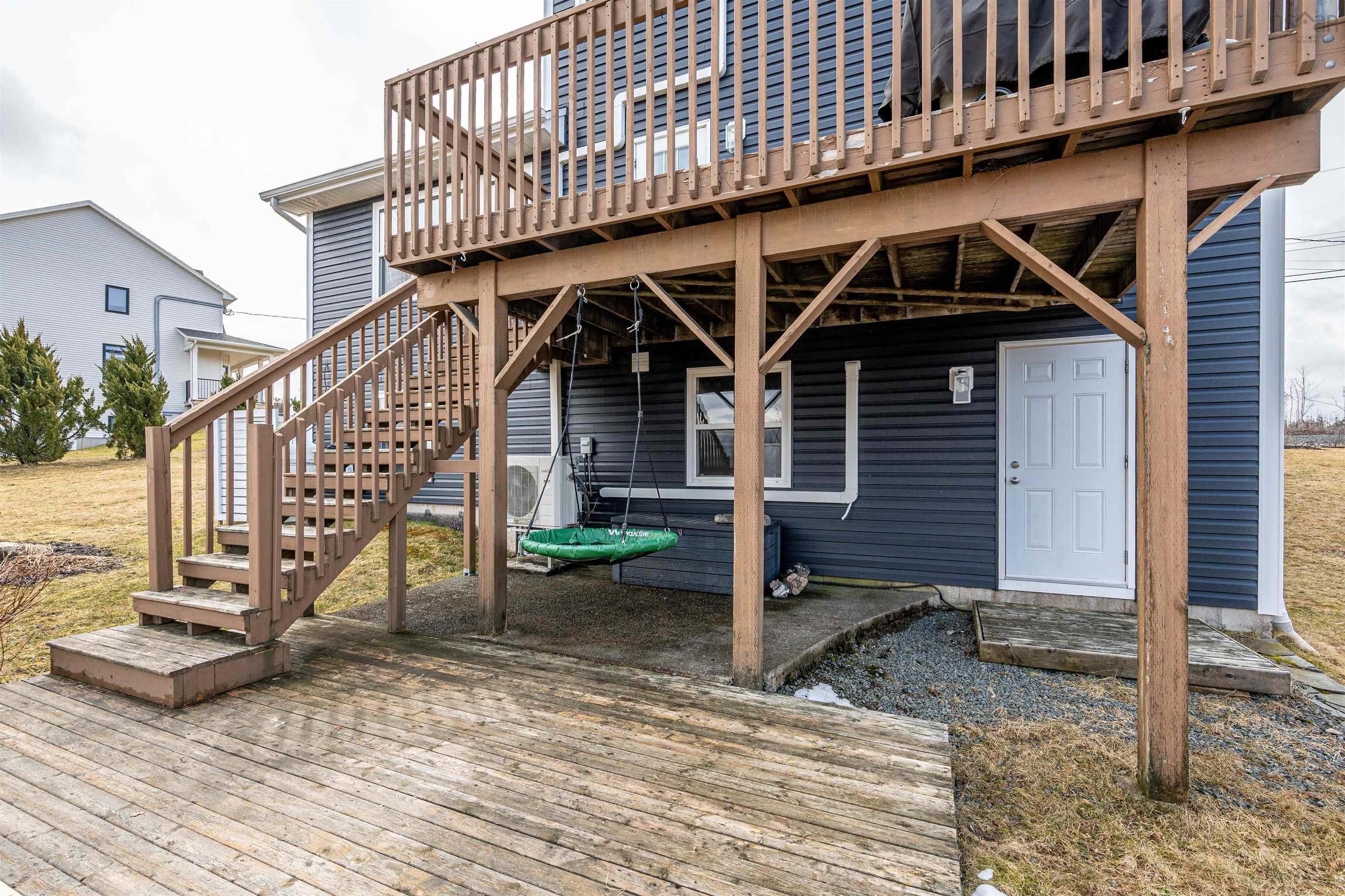 $749,900.00: 397 Hemlock Drive, Upper Tantallon