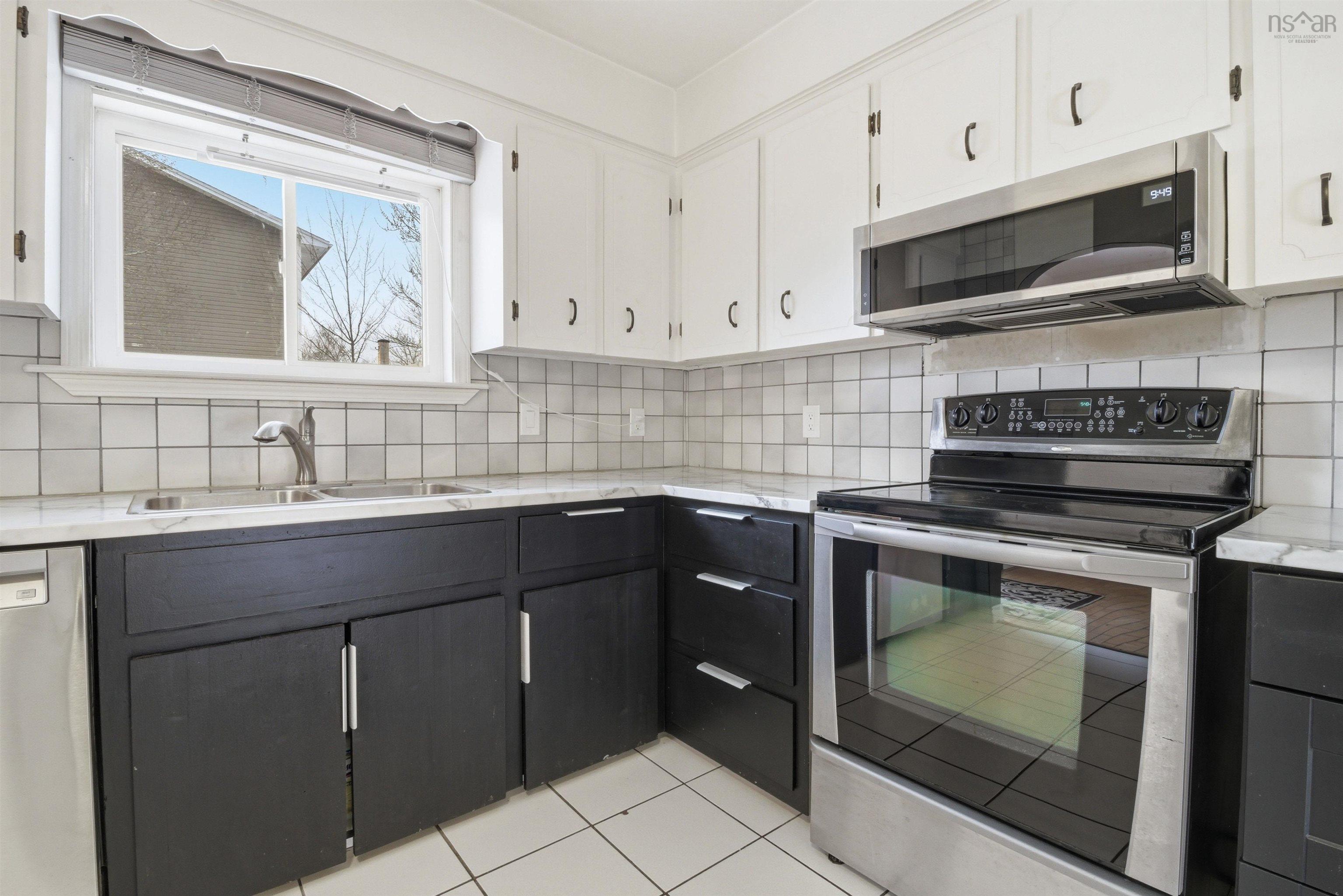 $477,000.00: 60 La Pierre Crescent, Dartmouth