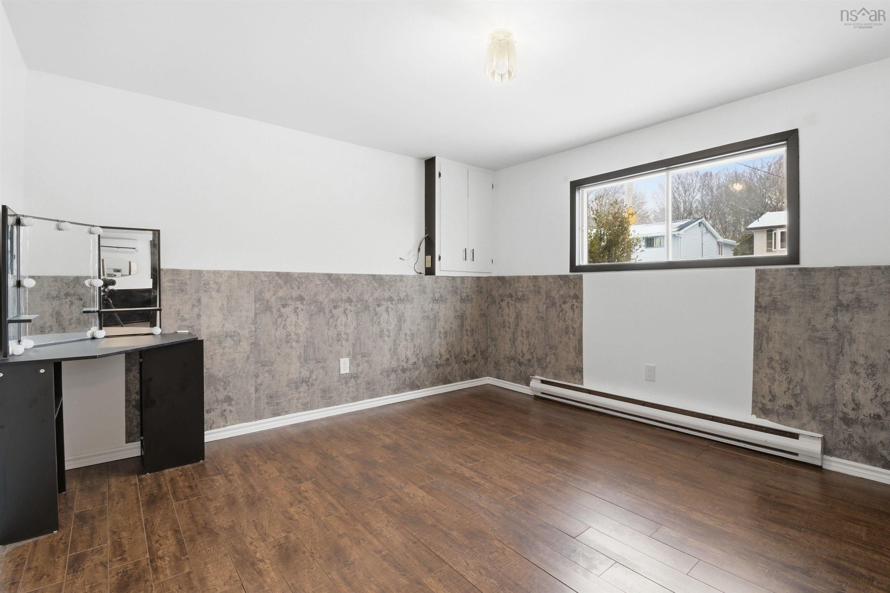 $477,000.00: 60 La Pierre Crescent, Dartmouth