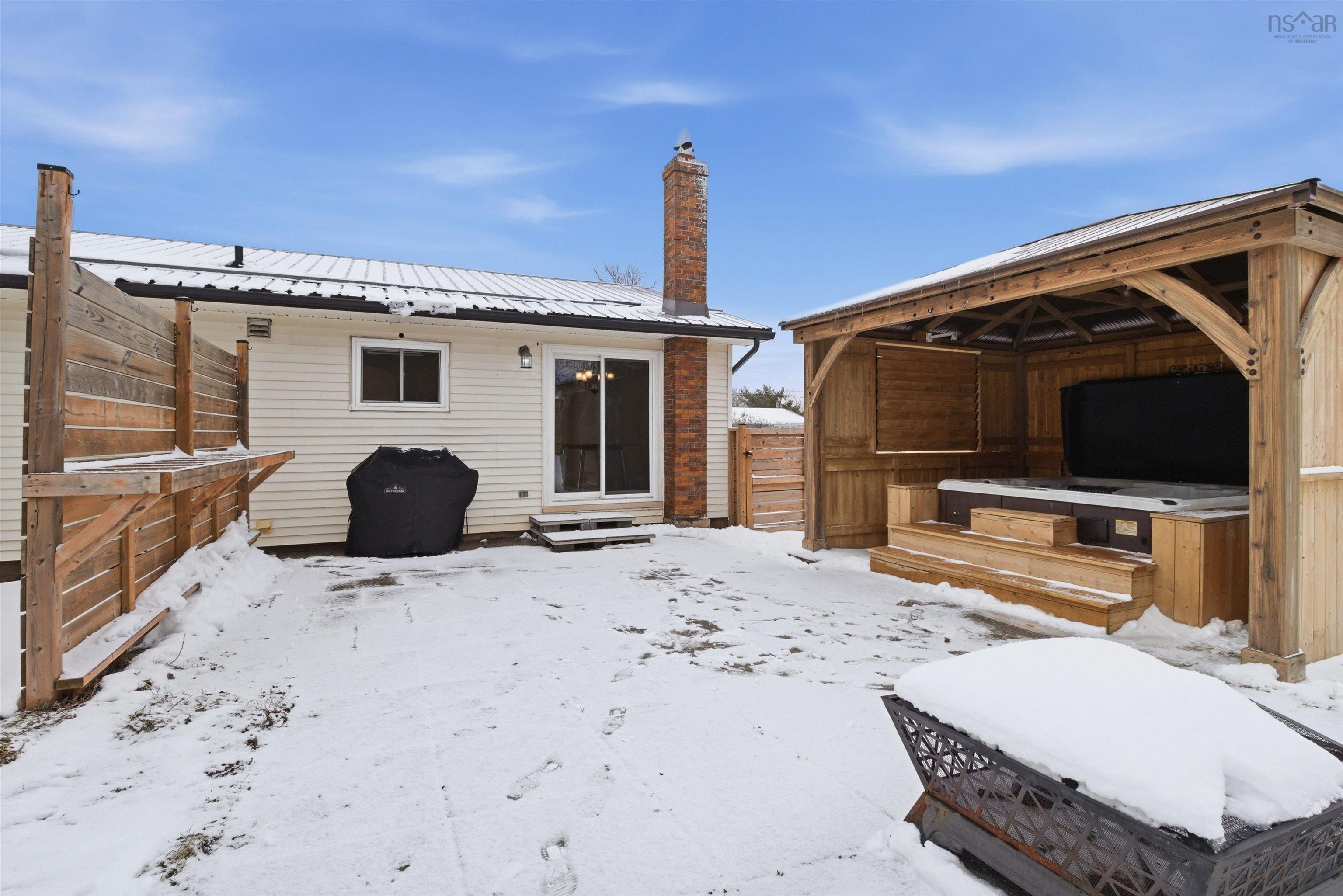 $477,000.00: 60 La Pierre Crescent, Dartmouth