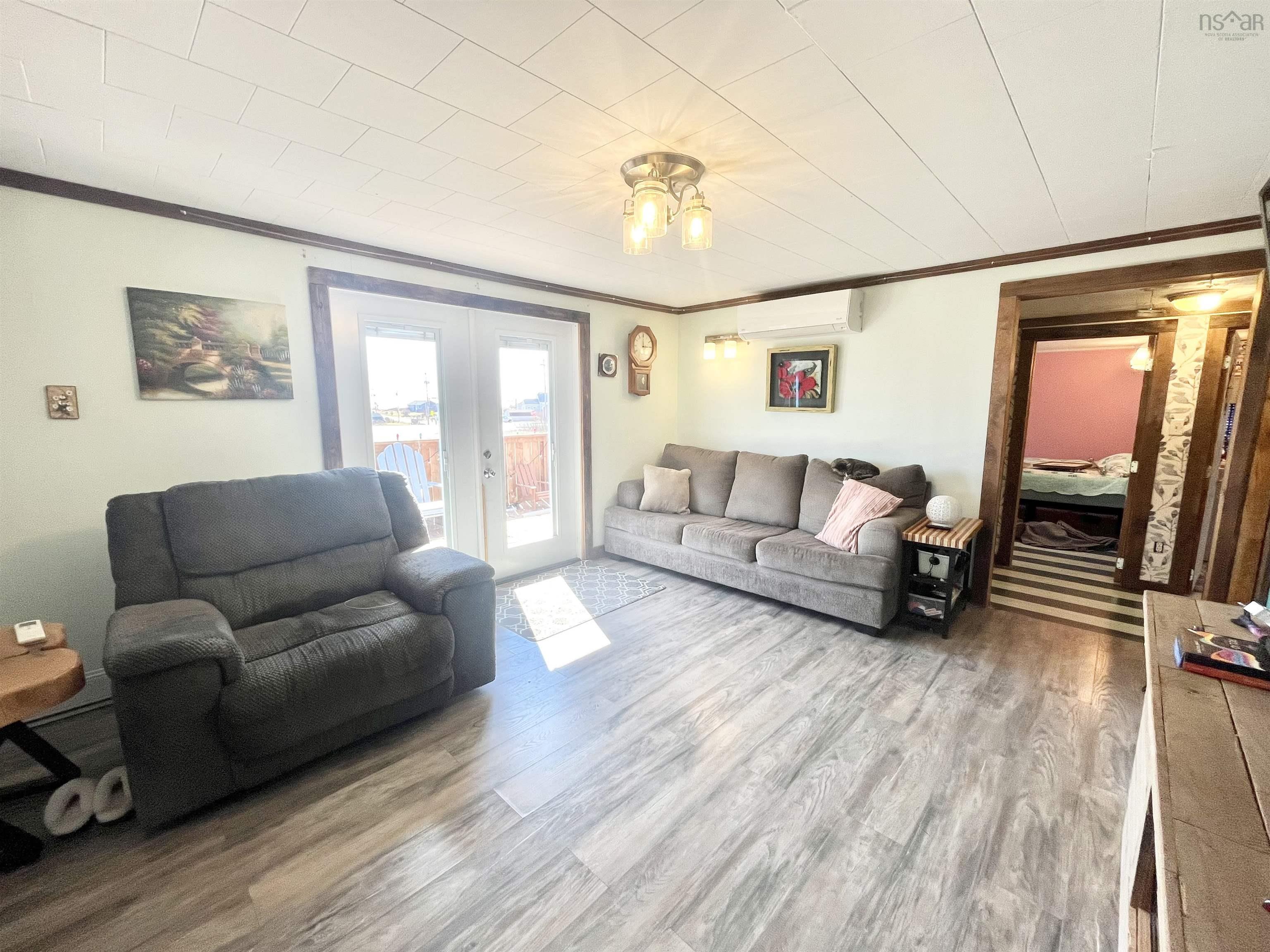 $209,000.00: 2645 Main Street, Clark