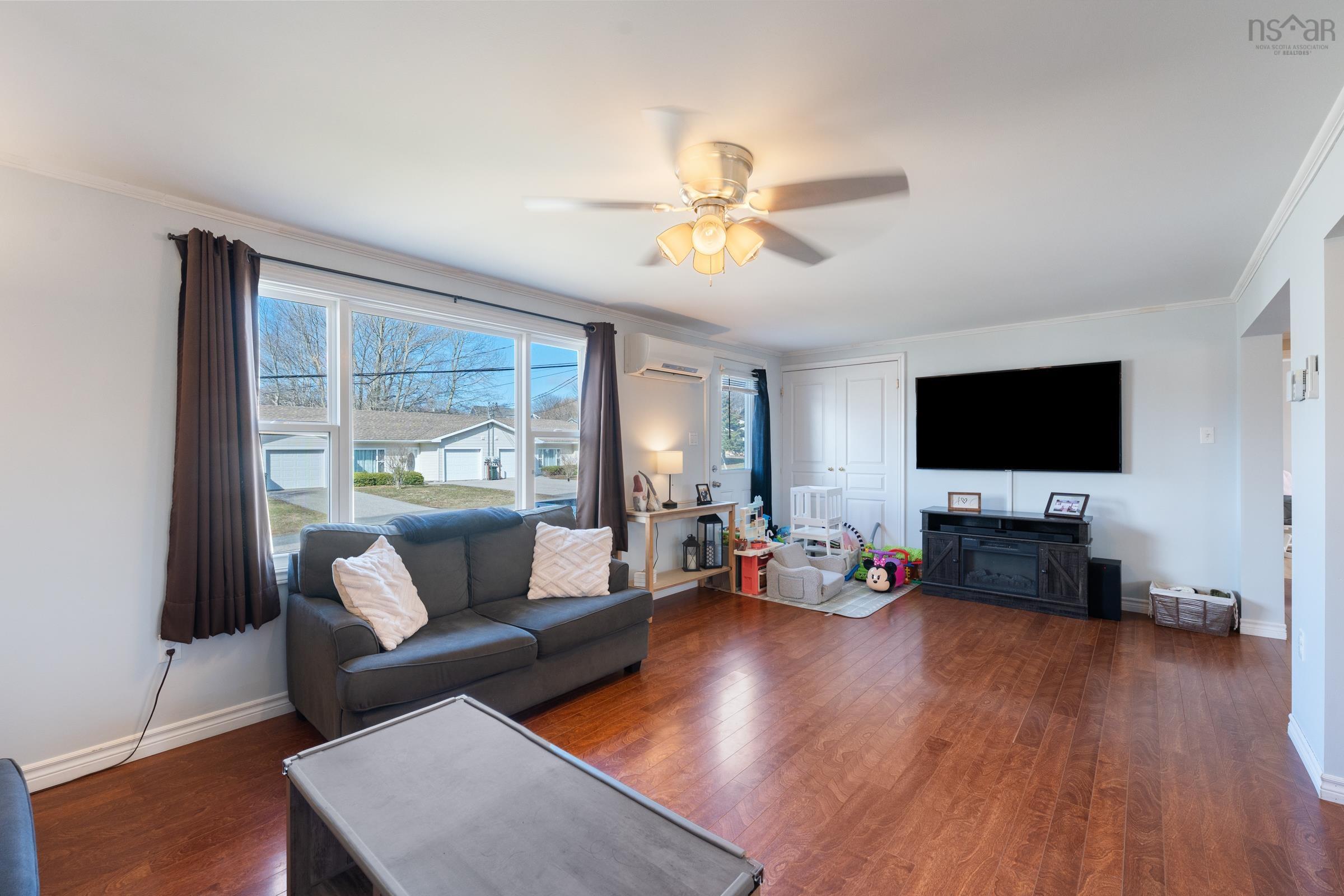 $375,000.00: 56 Second Avenue, Digby