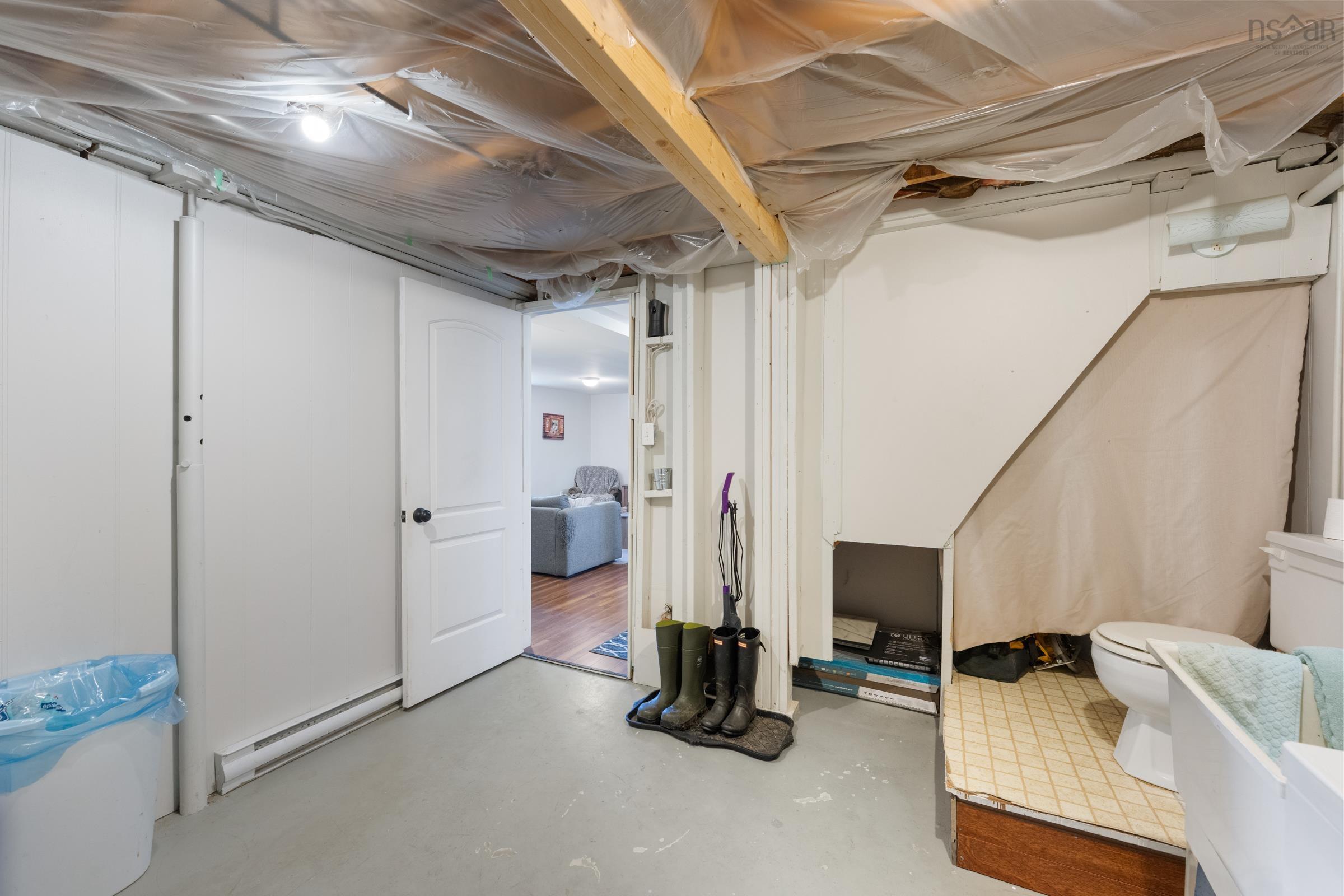 $375,000.00: 56 Second Avenue, Digby