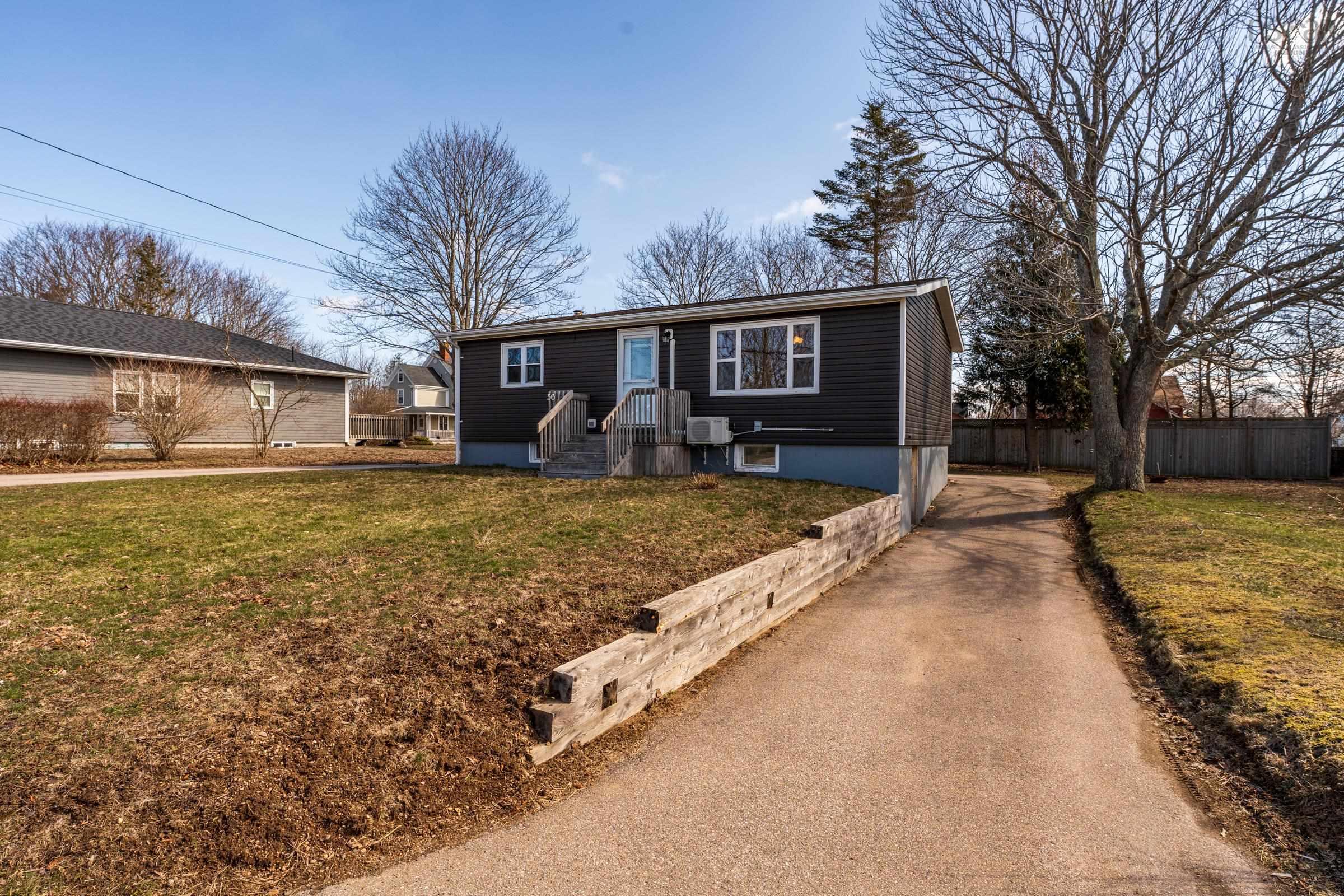 $375,000.00: 56 Second Avenue, Digby