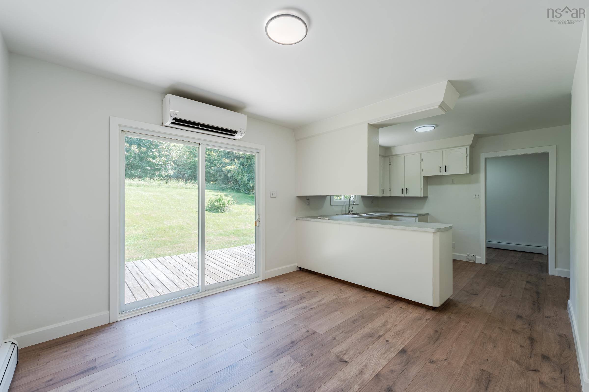 $299,000.00: 172 Highway 1, Smiths Cove