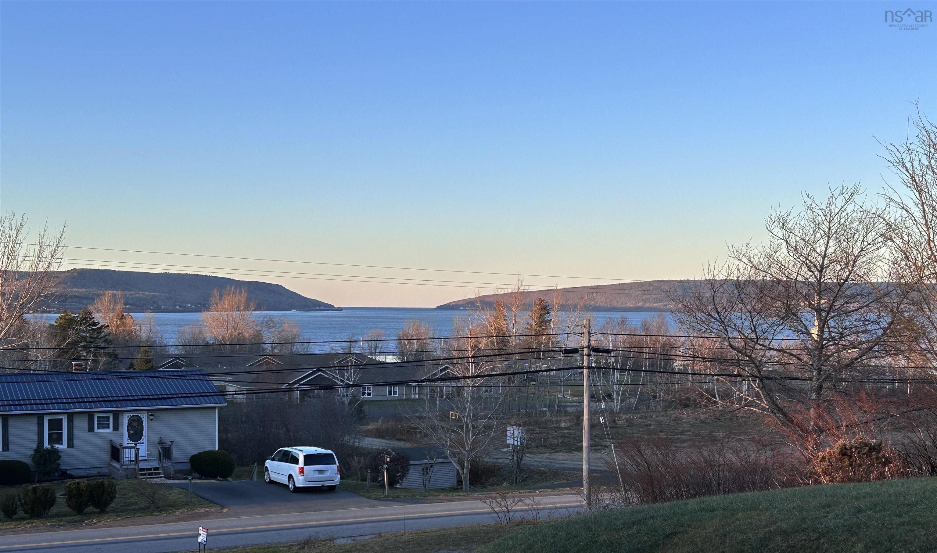 $299,000.00: 172 Highway 1, Smiths Cove