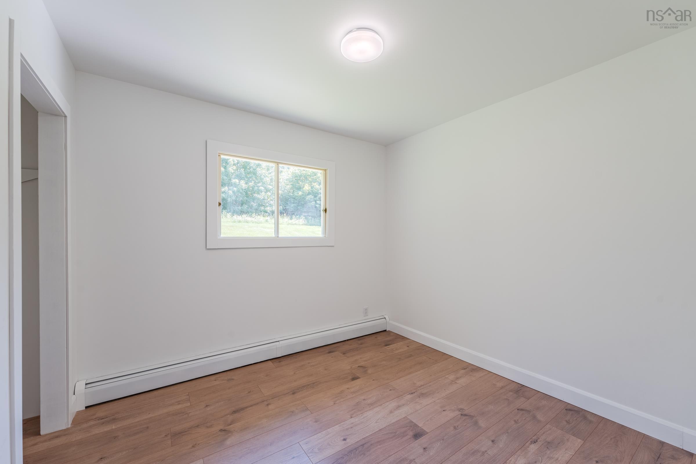 $299,000.00: 172 Highway 1, Smiths Cove