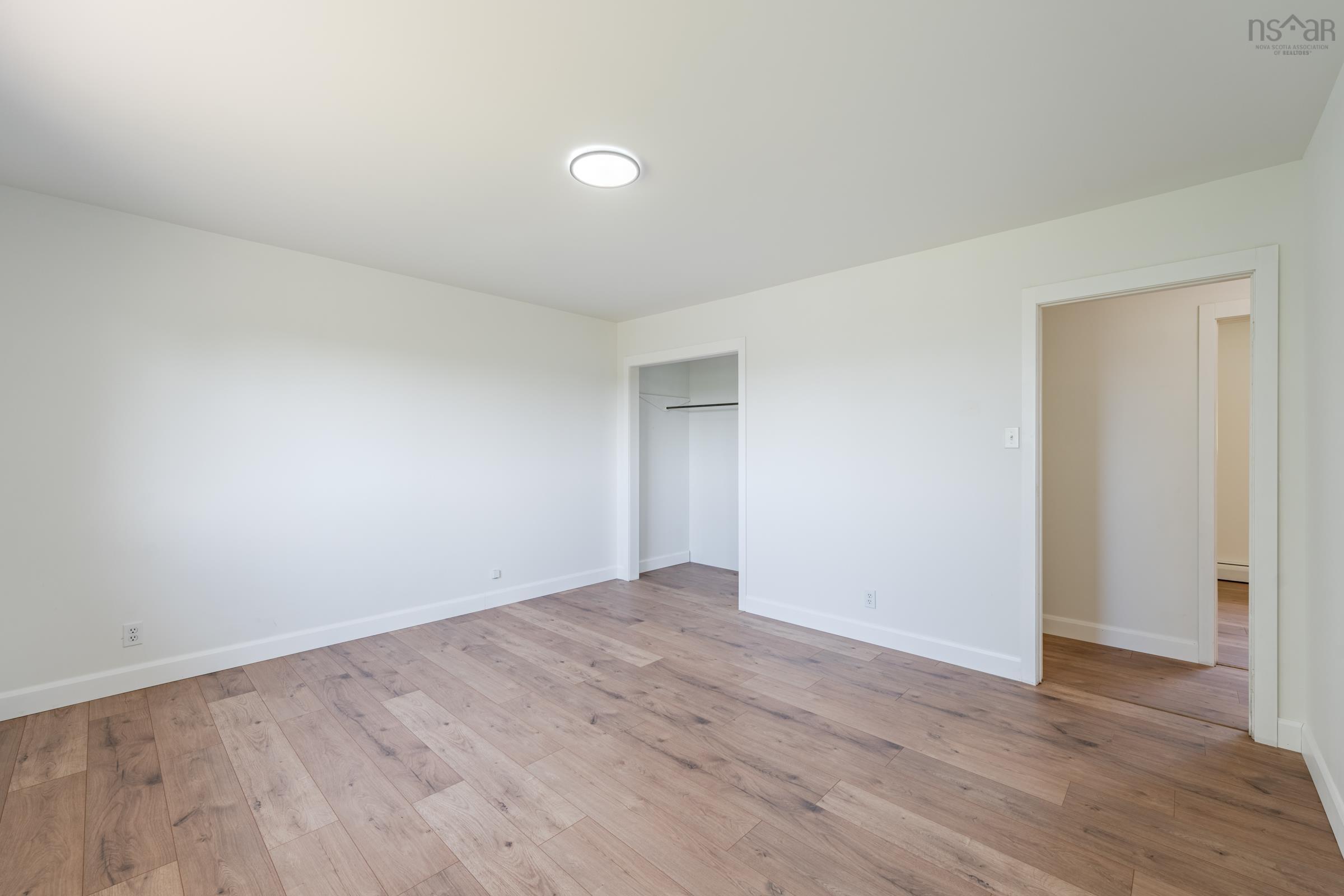 $299,000.00: 172 Highway 1, Smiths Cove