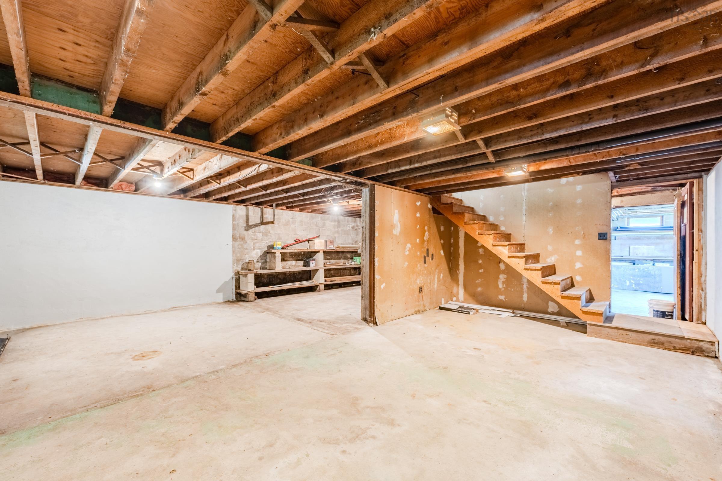 $299,000.00: 172 Highway 1, Smiths Cove