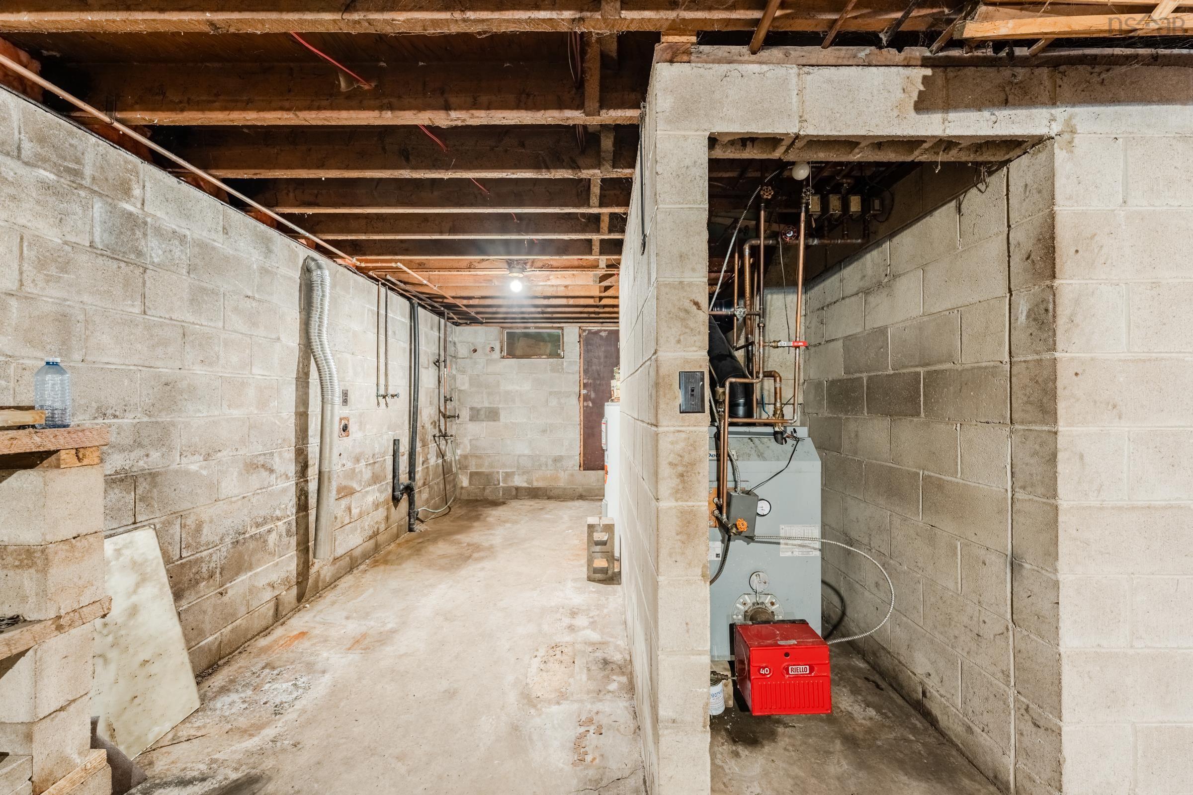 $299,000.00: 172 Highway 1, Smiths Cove