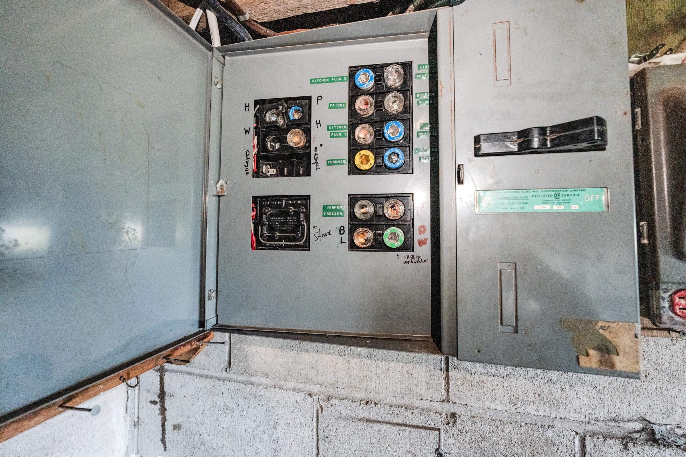 $299,000.00: 172 Highway 1, Smiths Cove