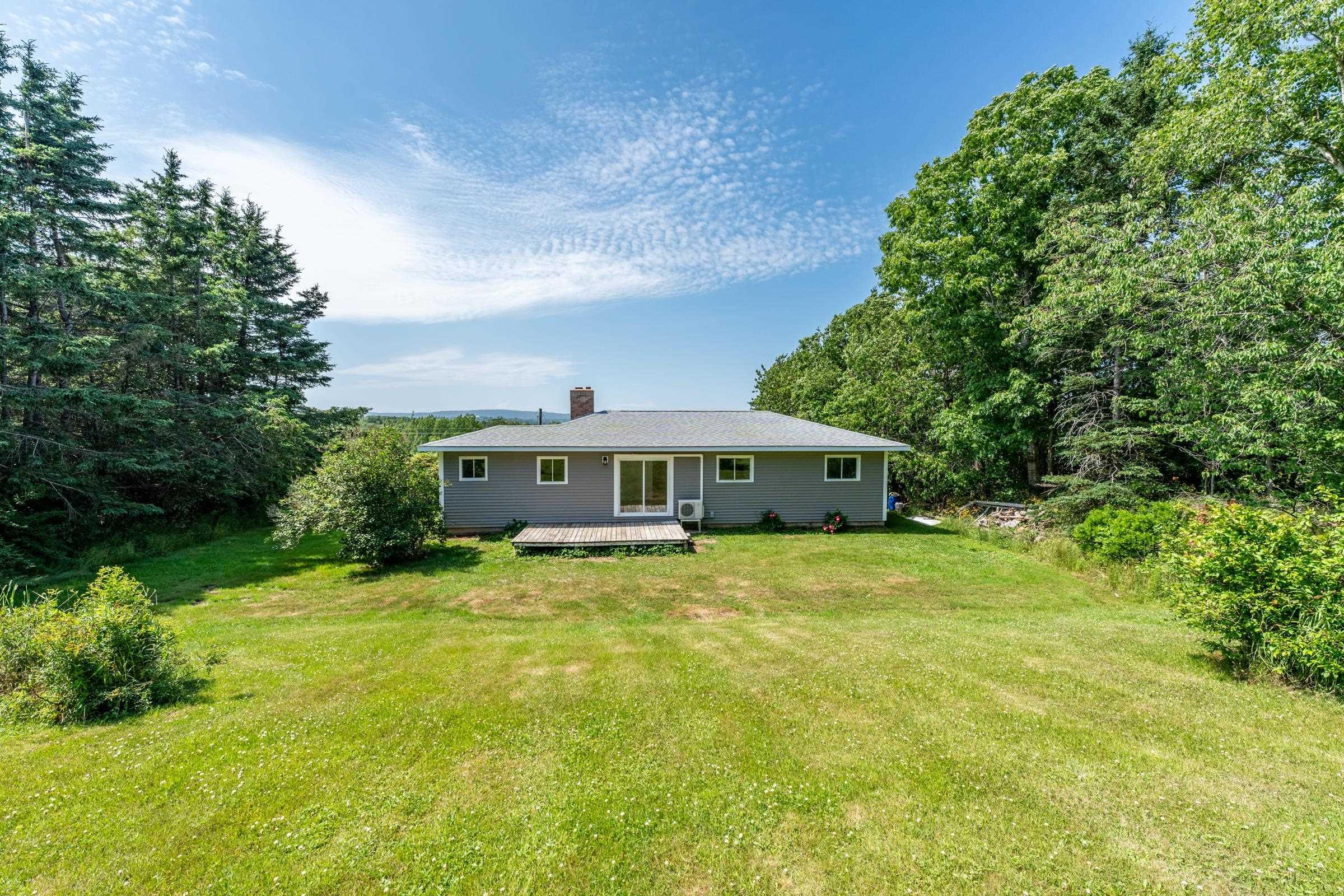 $299,000.00: 172 Highway 1, Smiths Cove