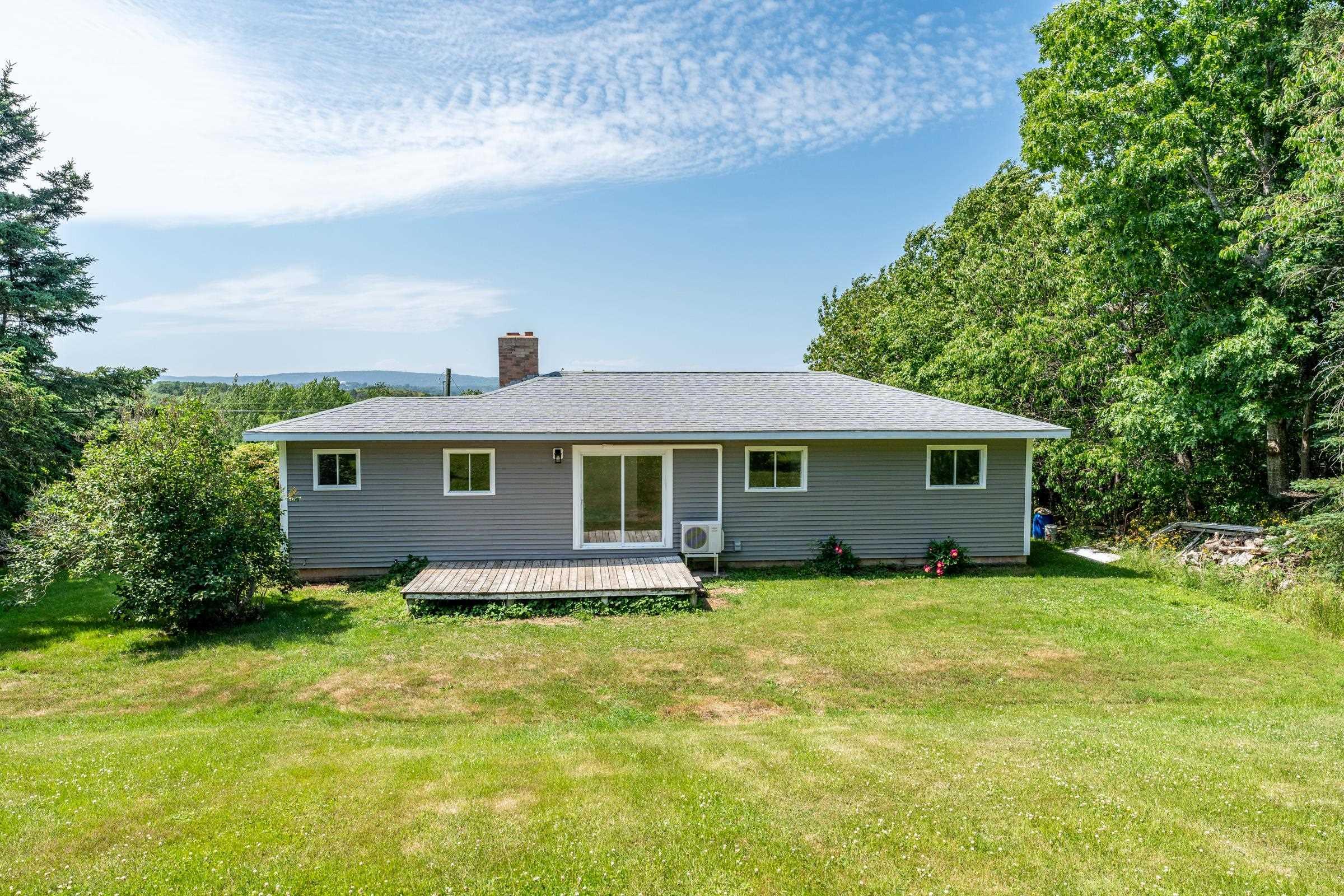 $299,000.00: 172 Highway 1, Smiths Cove