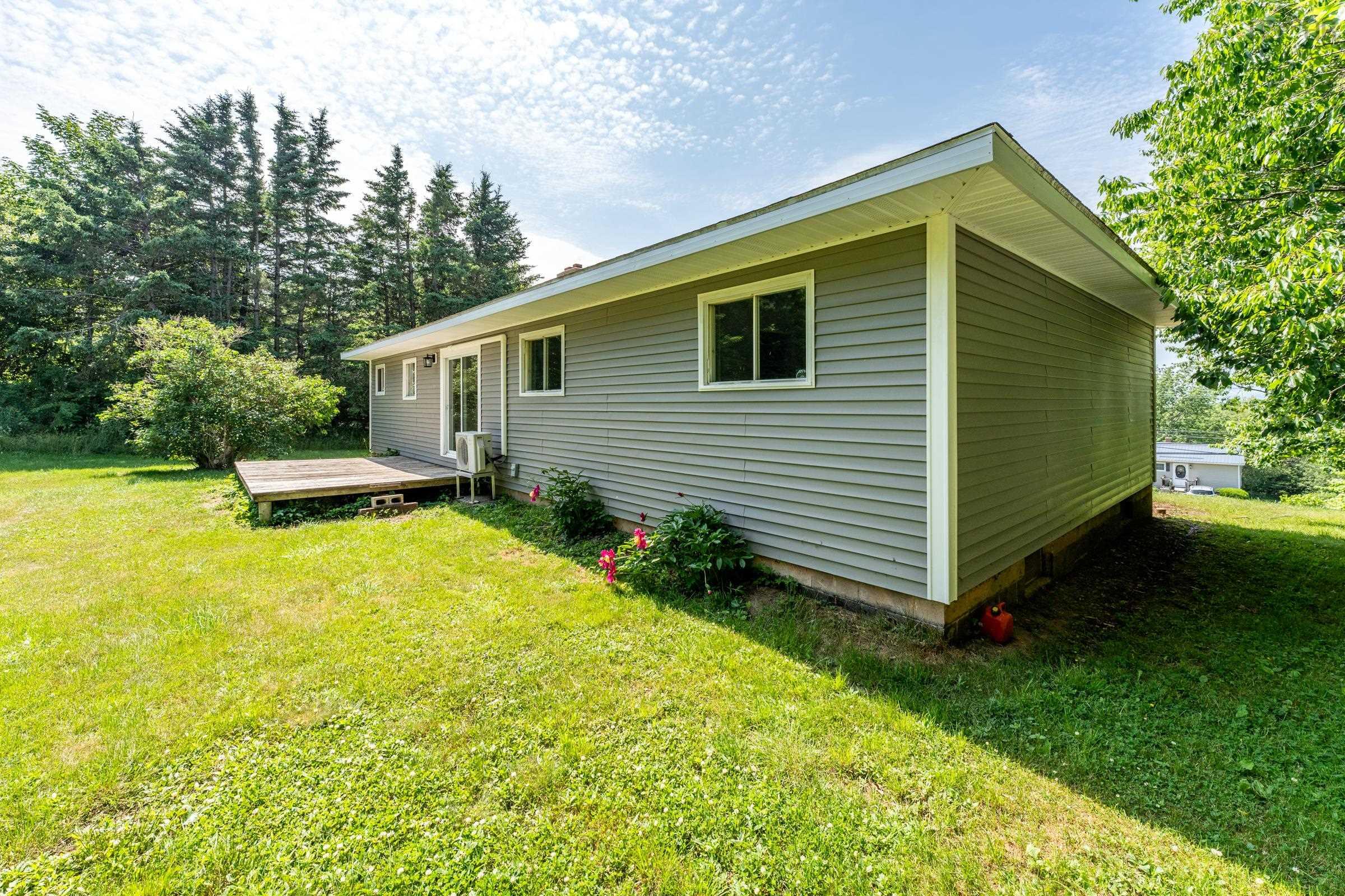 $299,000.00: 172 Highway 1, Smiths Cove