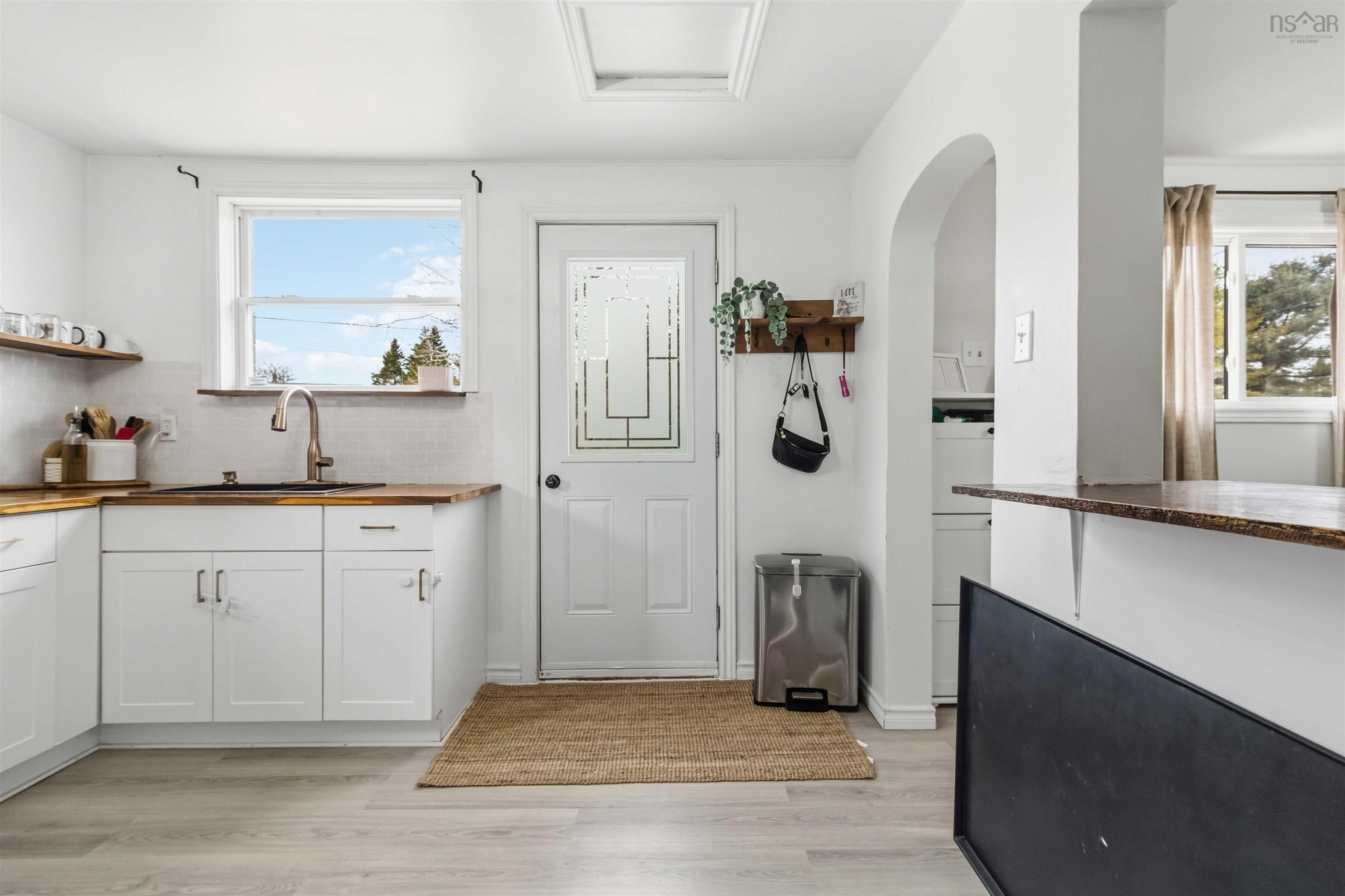 $305,000.00: 8 Faulkner Crescent, Head Of Jeddore