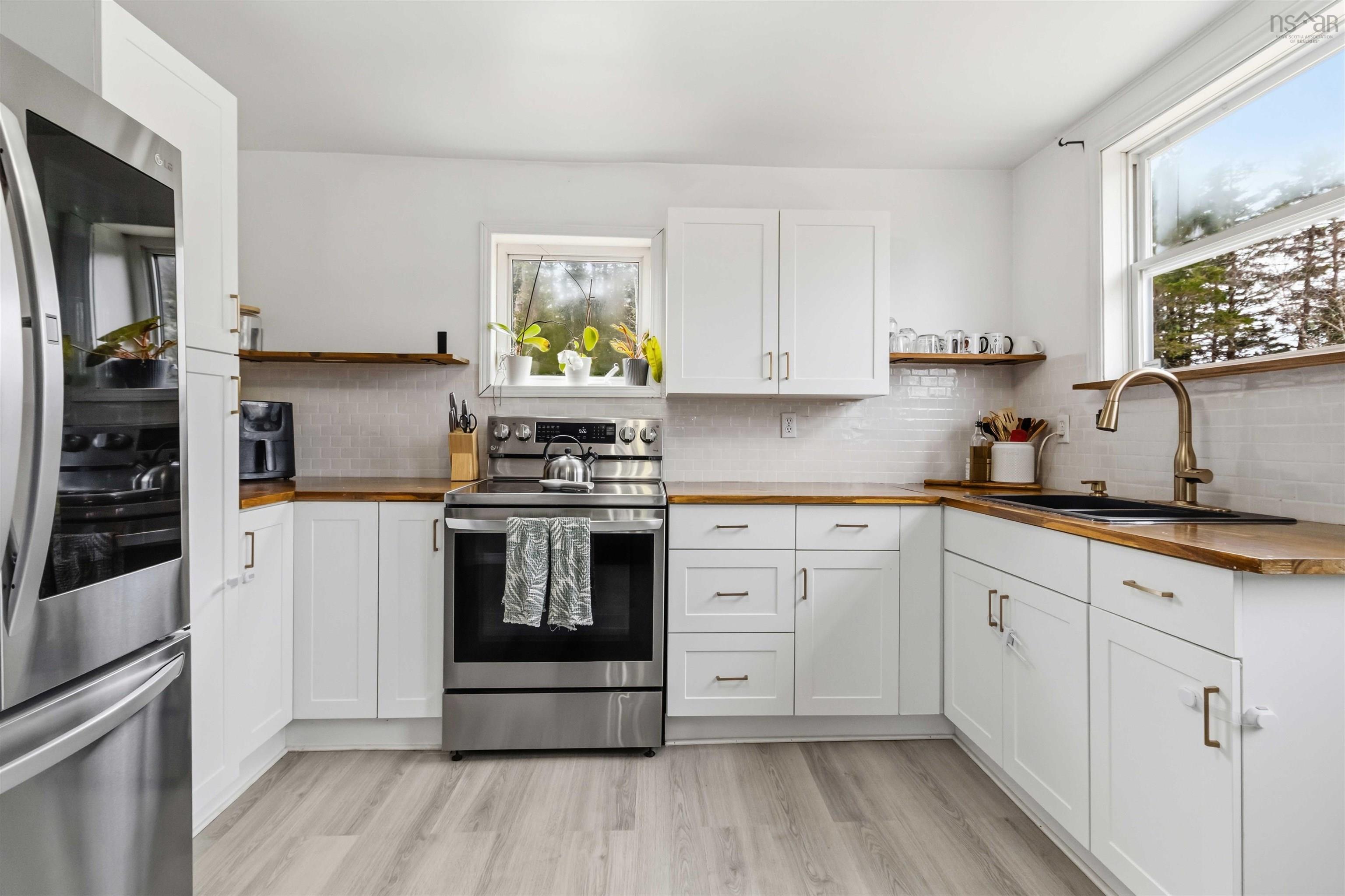 $305,000.00: 8 Faulkner Crescent, Head Of Jeddore