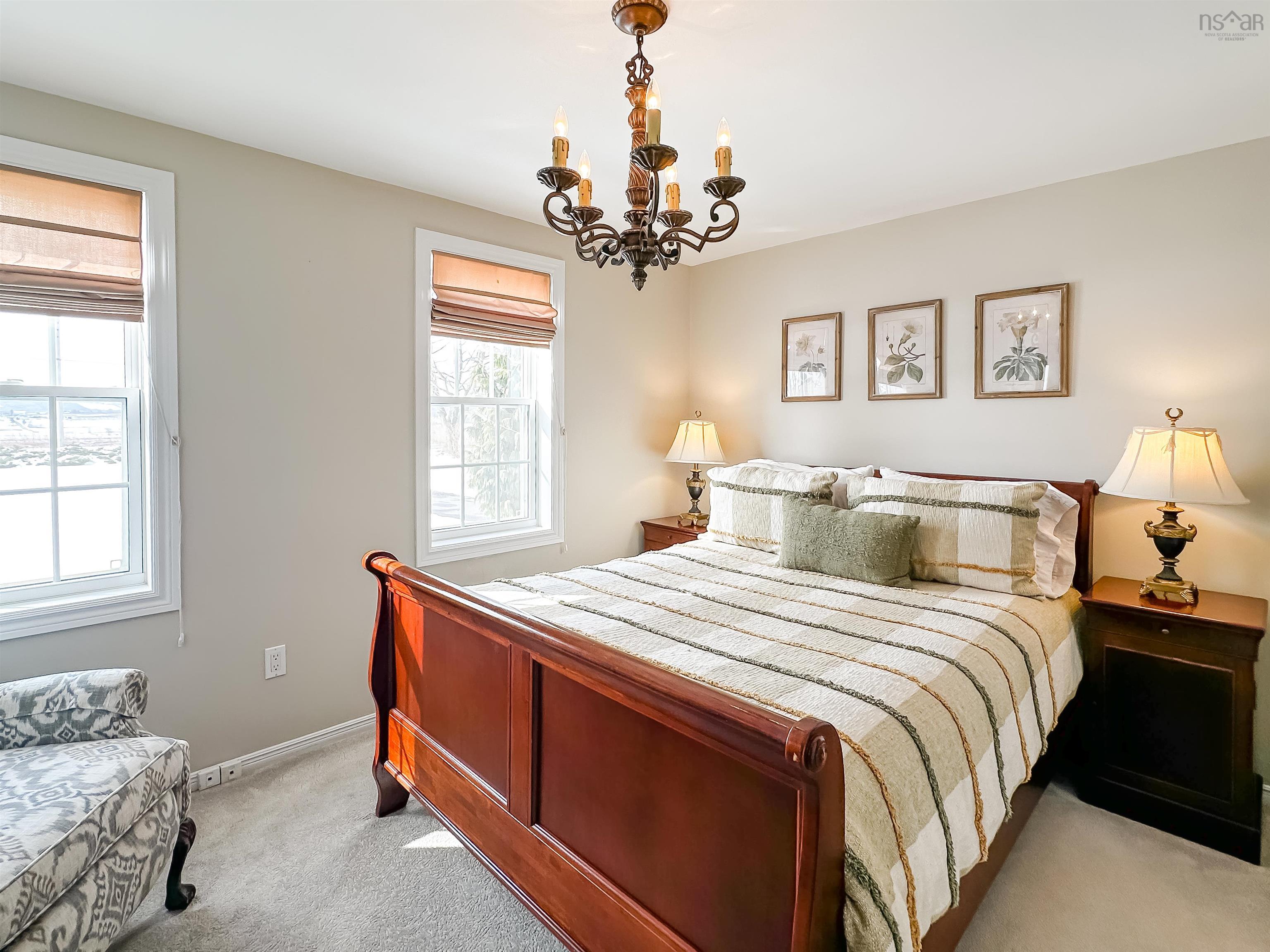 $749,900.00: 567 Canard Street, Lower Canard