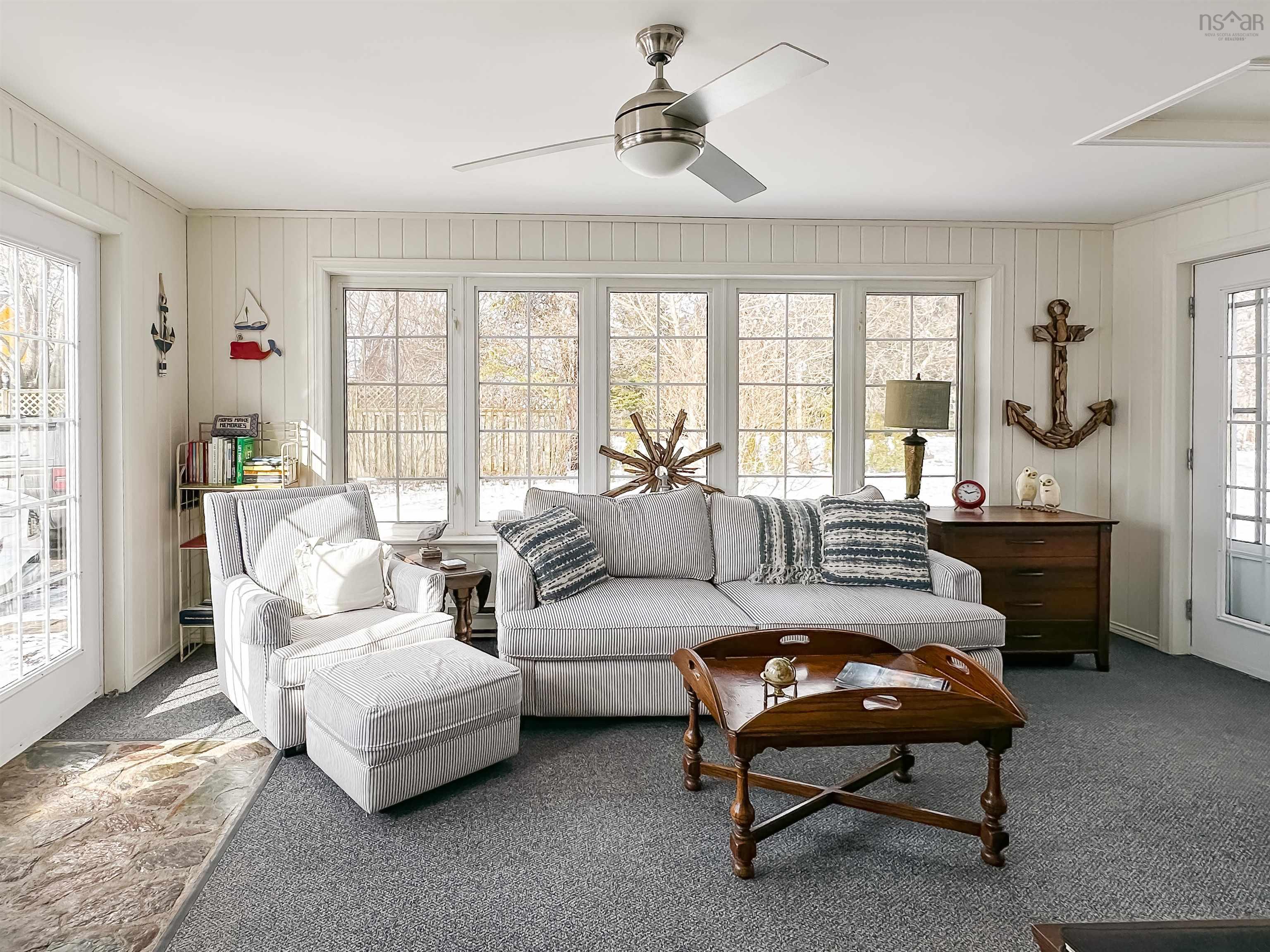 $749,900.00: 567 Canard Street, Lower Canard