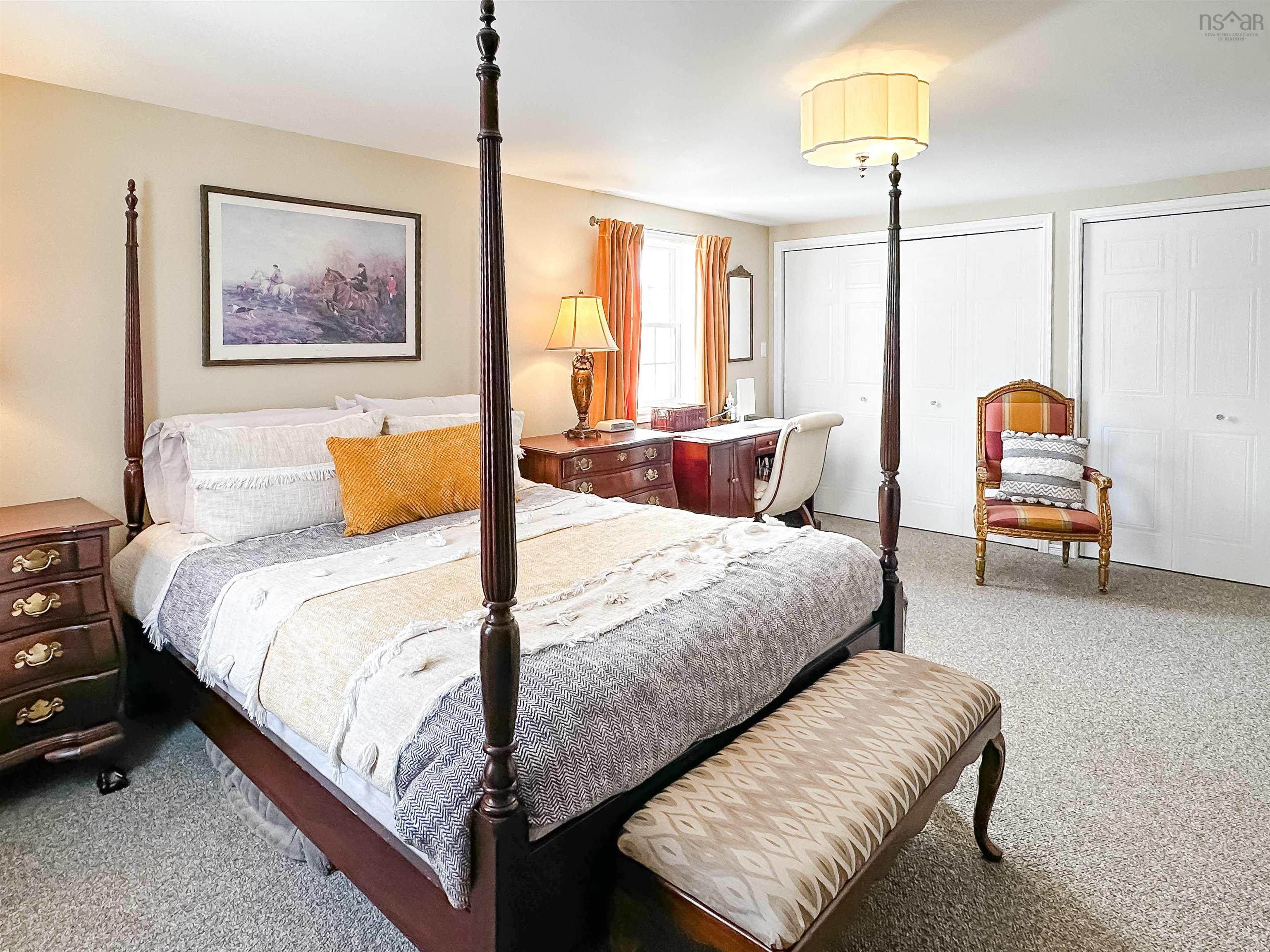 $749,900.00: 567 Canard Street, Lower Canard