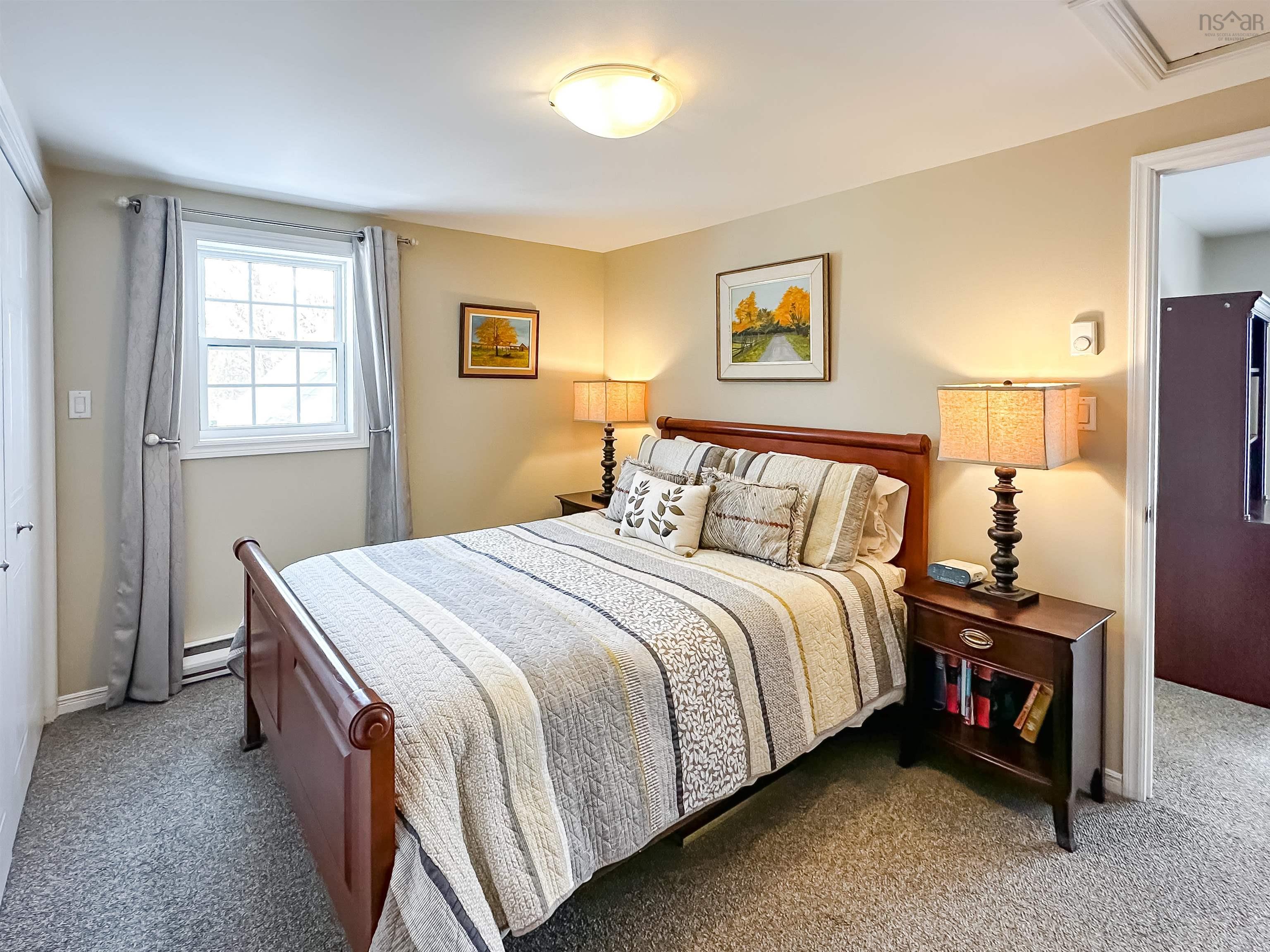 $749,900.00: 567 Canard Street, Lower Canard