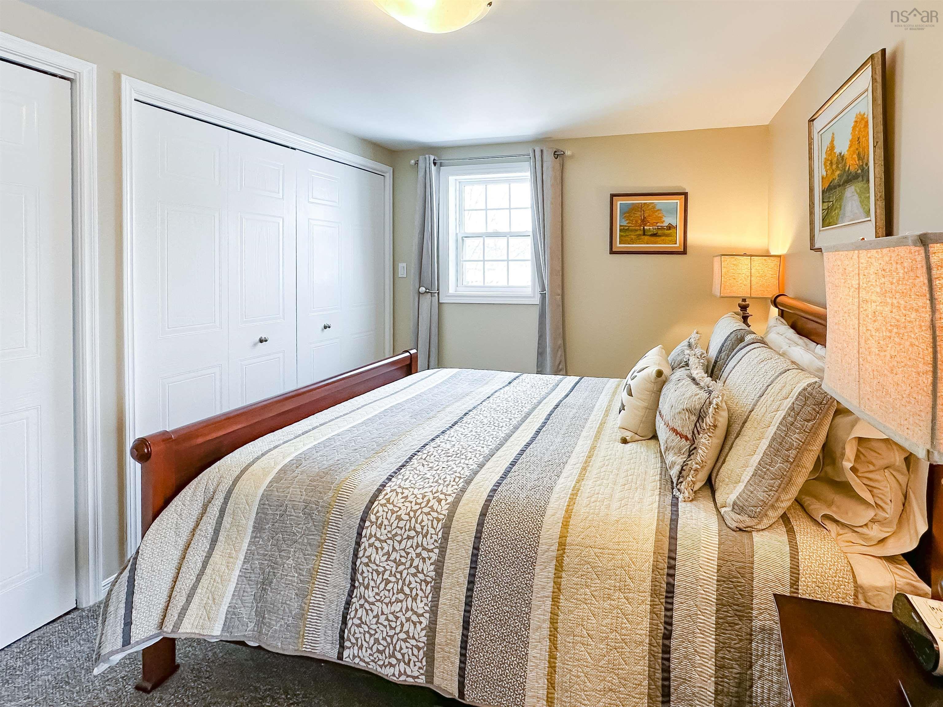 $749,900.00: 567 Canard Street, Lower Canard