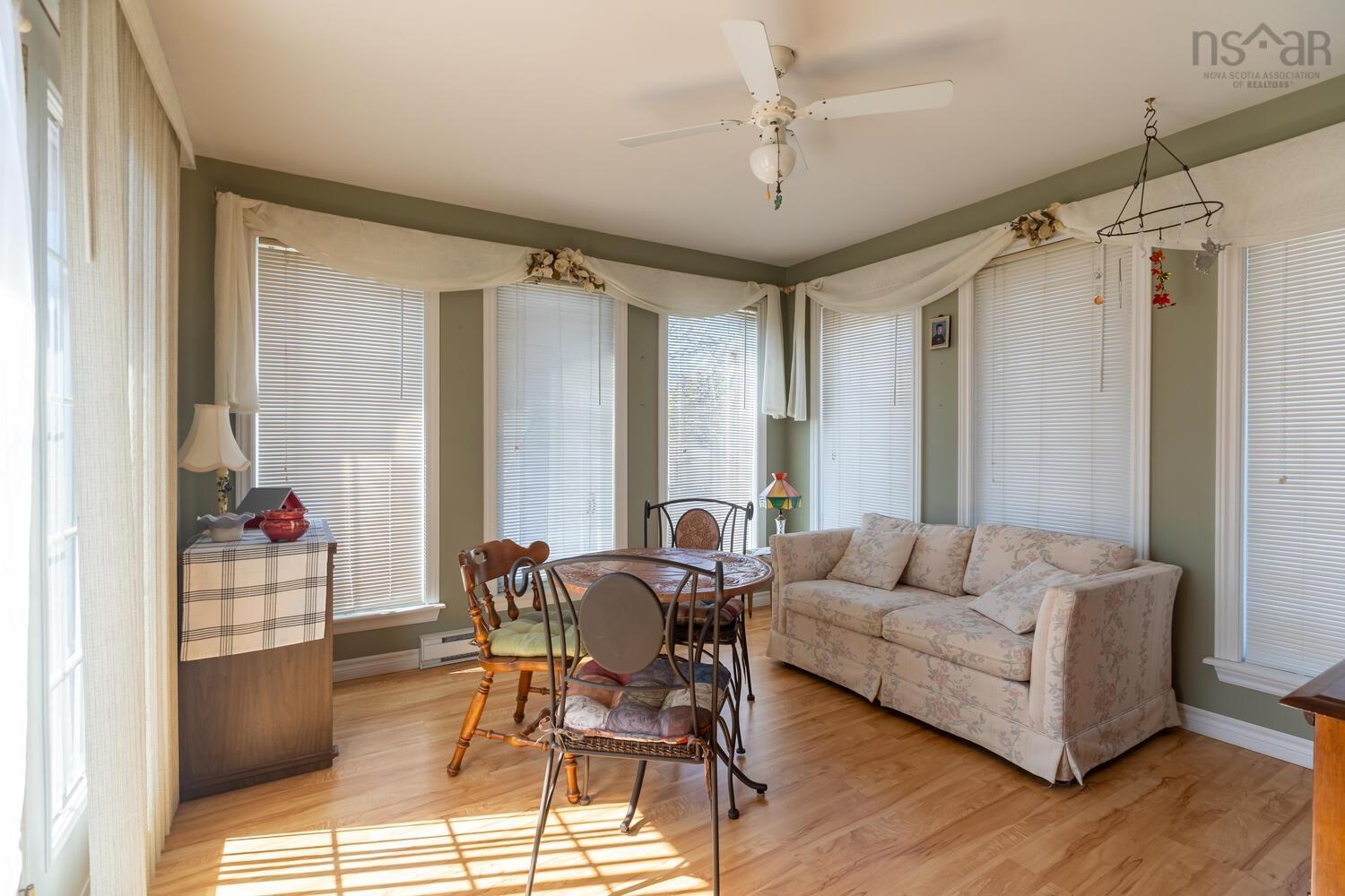 $524,900.00: 1 Juniper Crescent, Leiblin Park