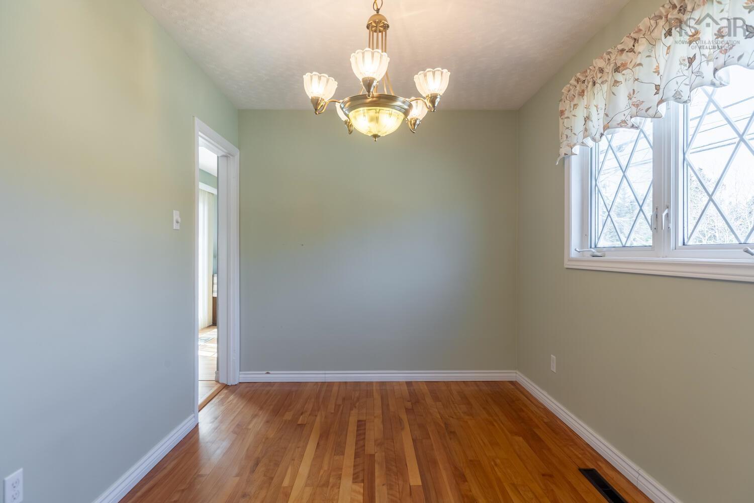 $524,900.00: 1 Juniper Crescent, Leiblin Park