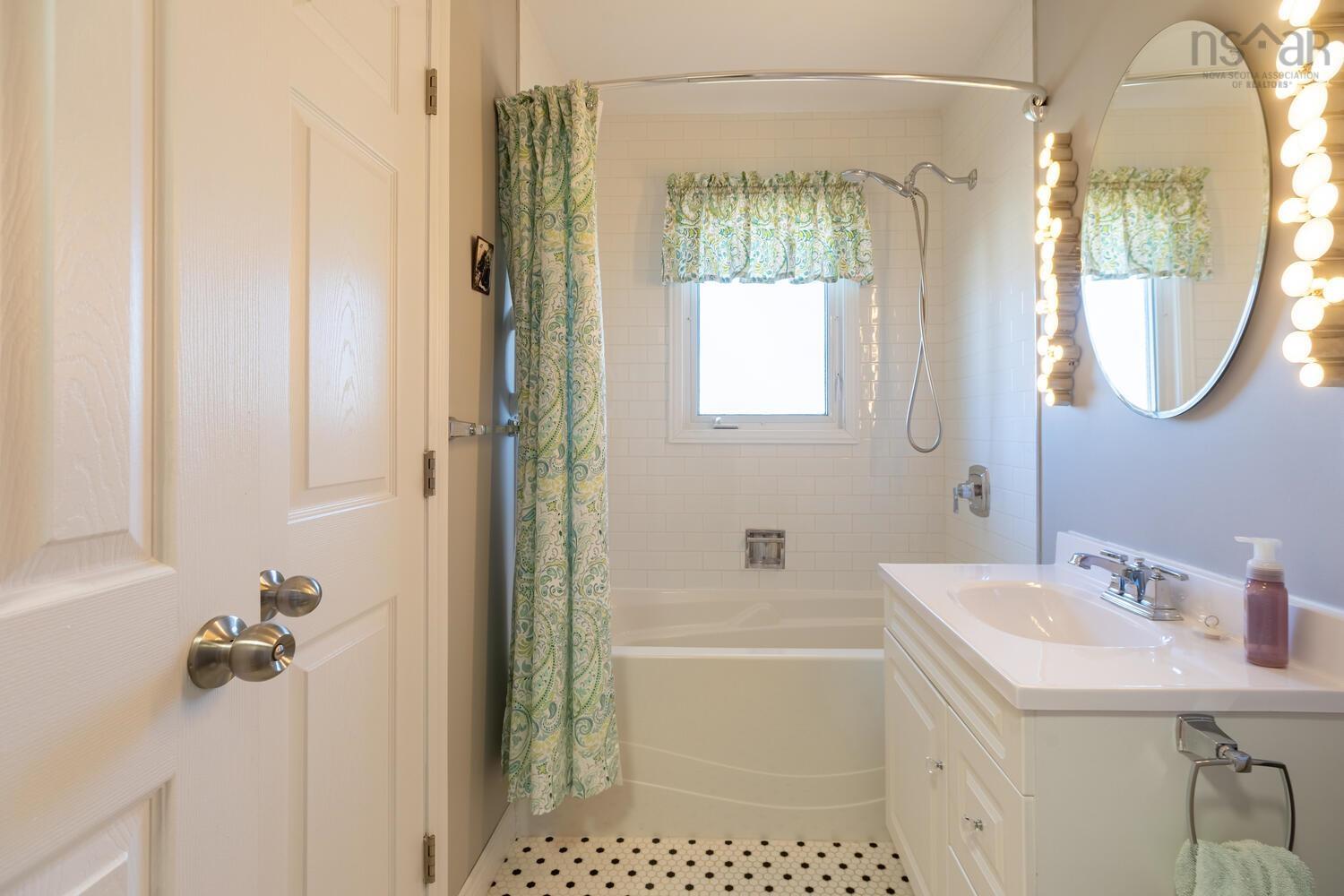 1 Juniper Crescent, Leiblin Park, NS (MLS 202605921)