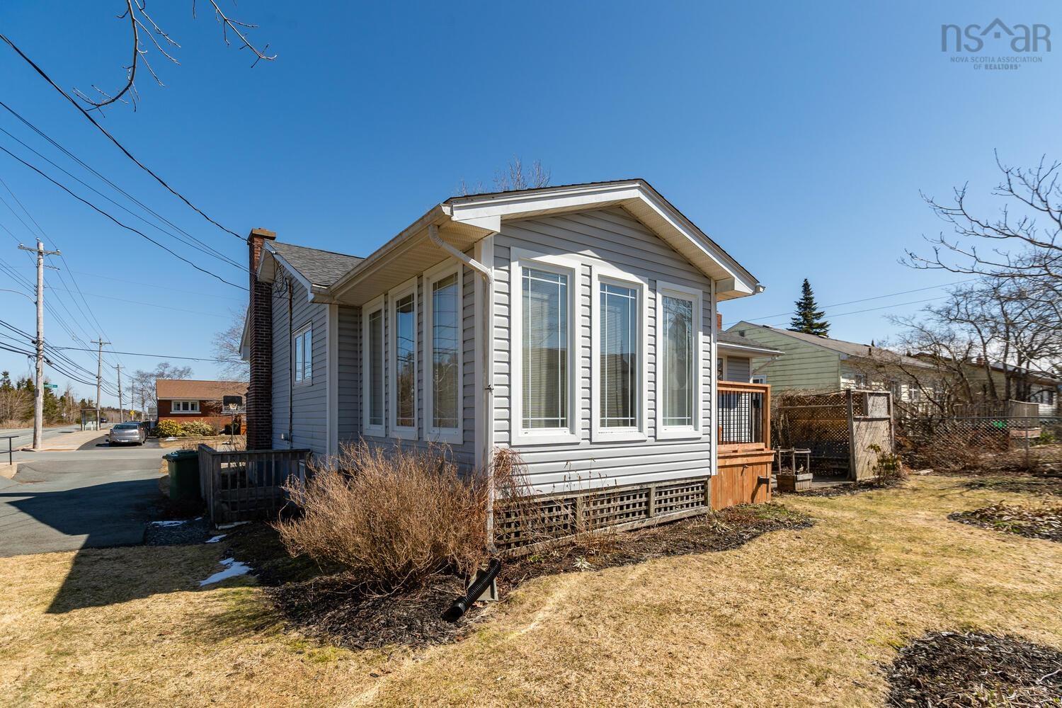 $524,900.00: 1 Juniper Crescent, Leiblin Park