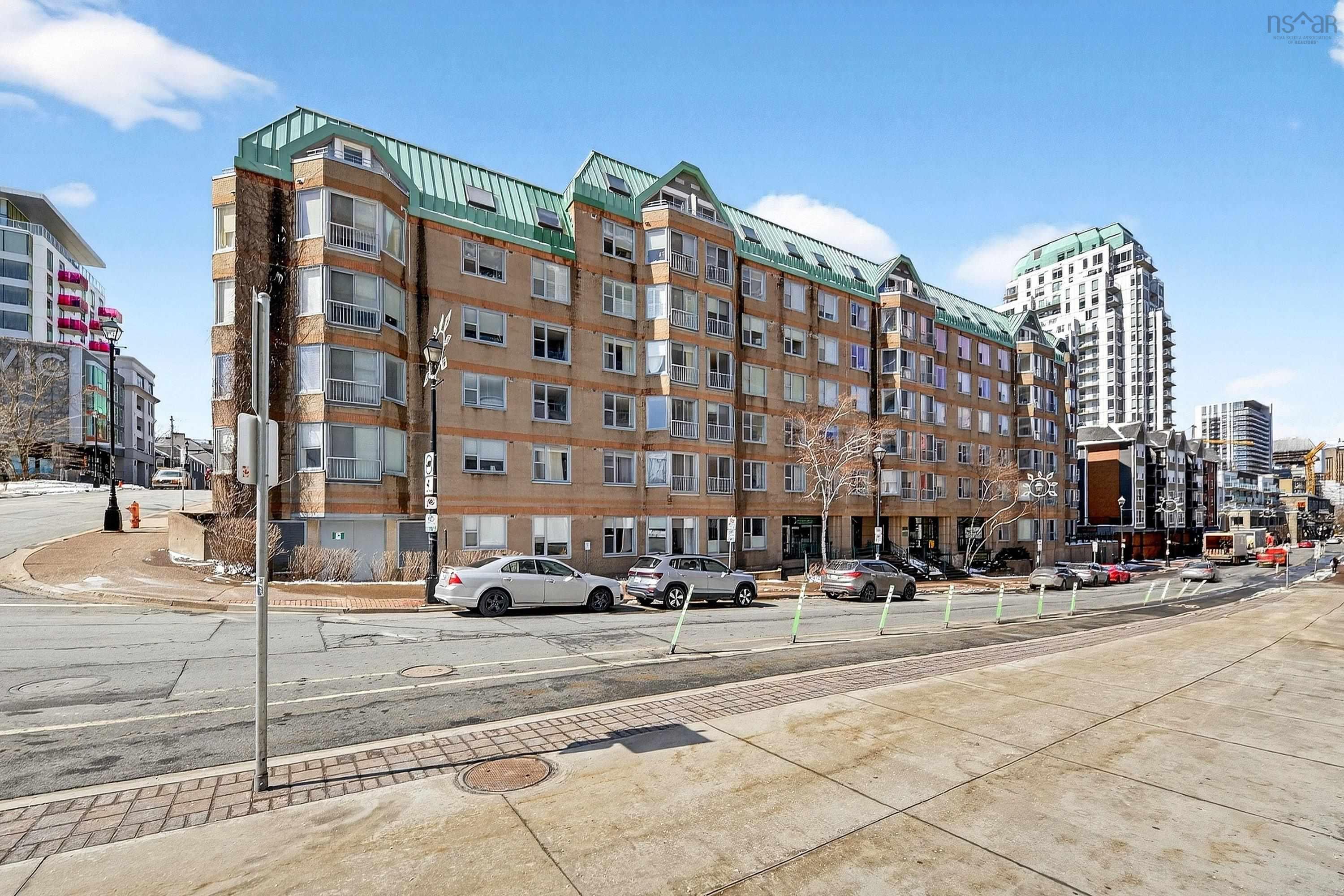 $465,000.00: 214 1326 Lower Water Street, Halifax