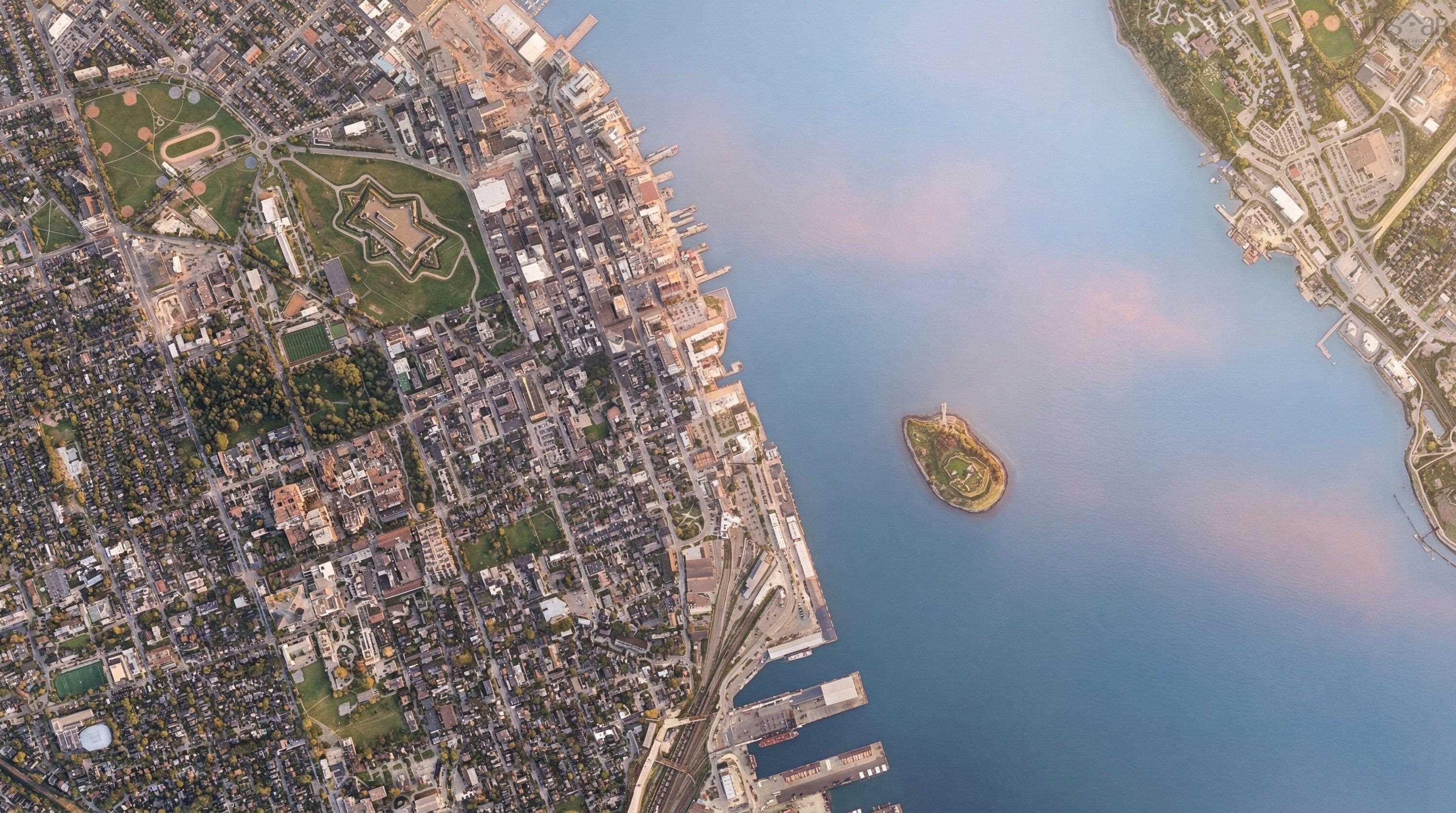 $465,000.00: 214 1326 Lower Water Street, Halifax