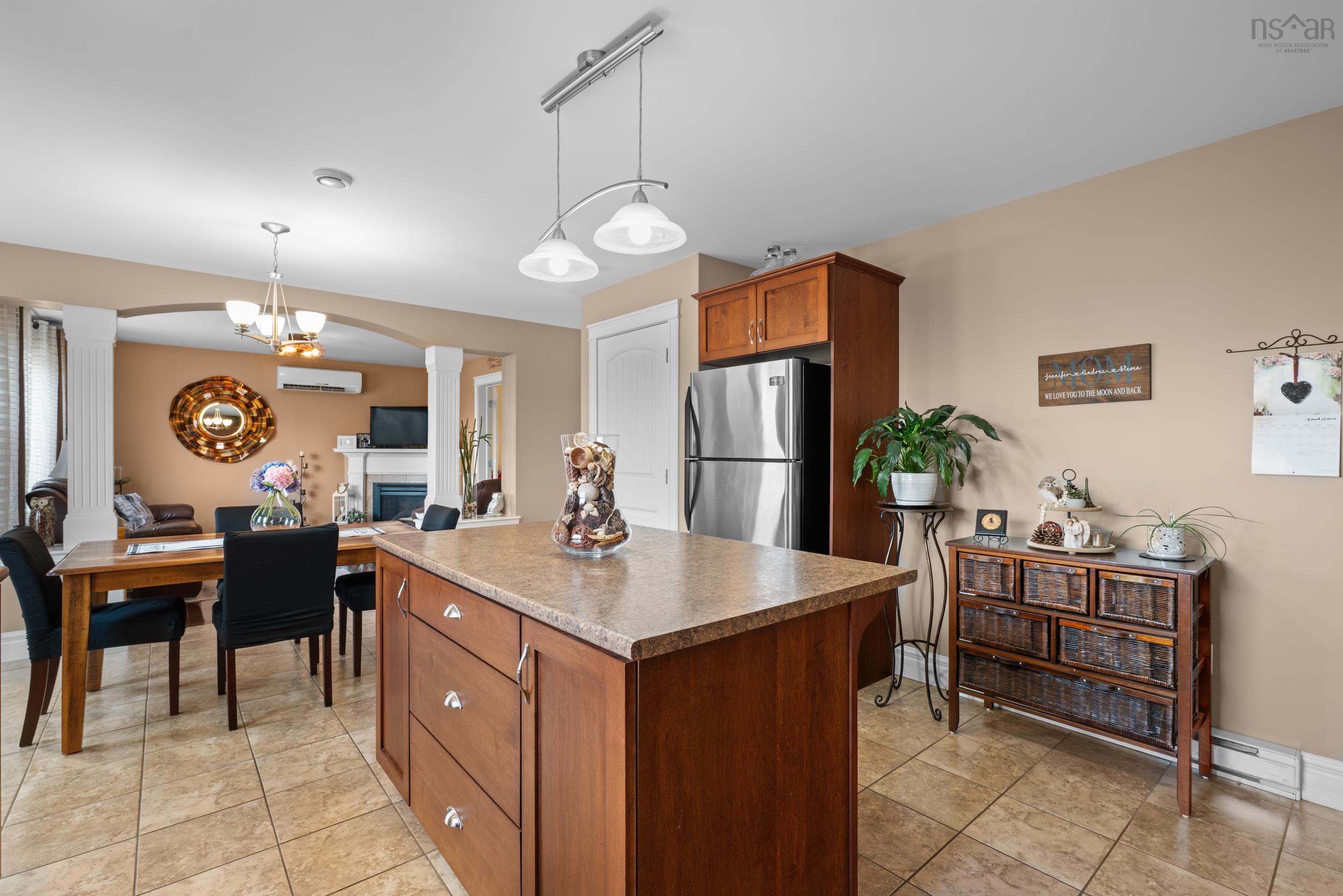 $629,900.00: 2 Golden Eagle Drive, North Kentville