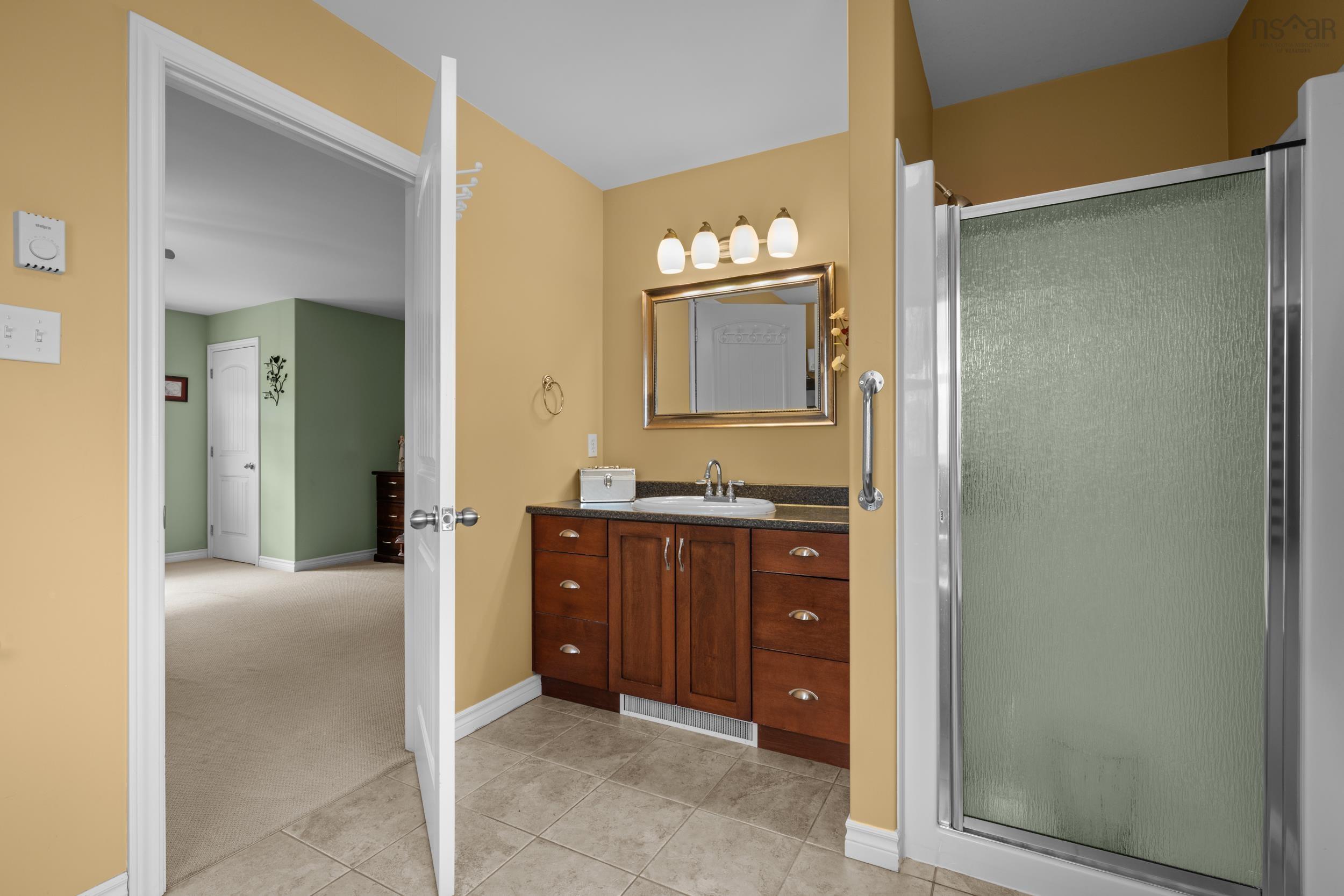 $629,900.00: 2 Golden Eagle Drive, North Kentville