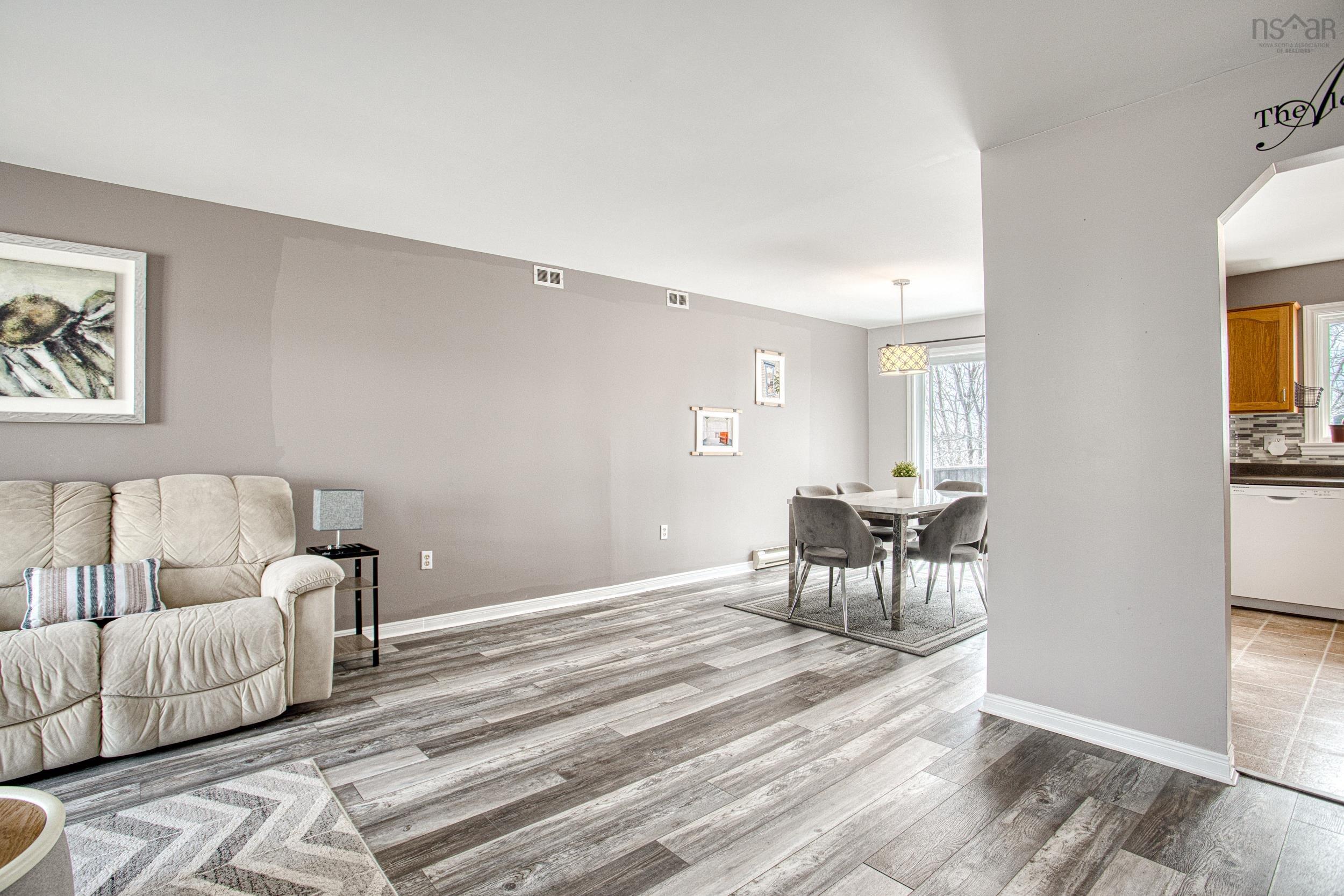 $449,900.00: 33 Florence Place Court, Lower Sackville