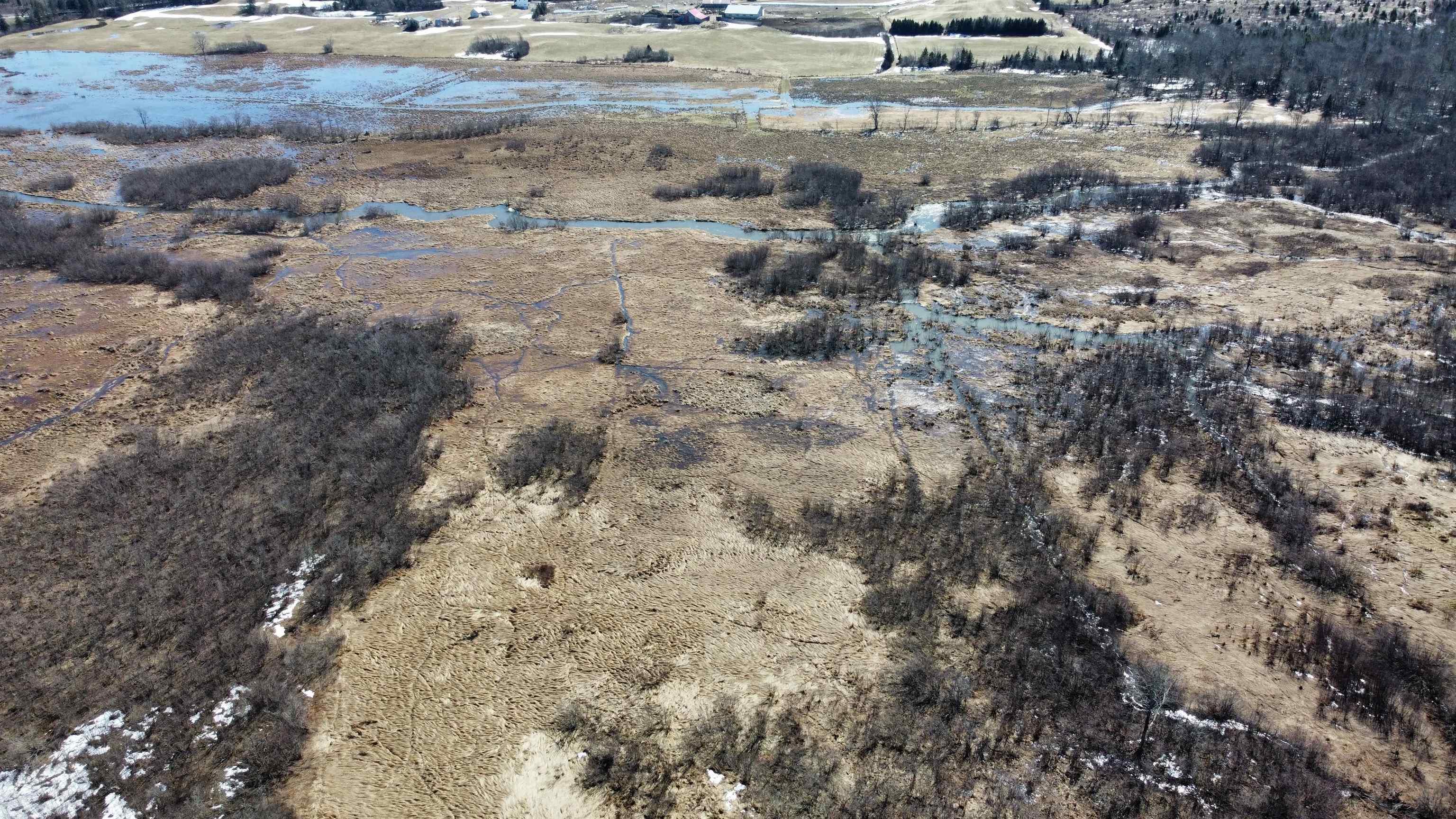 $39,999.00: Beaver meadow Road, Beaver Meadow