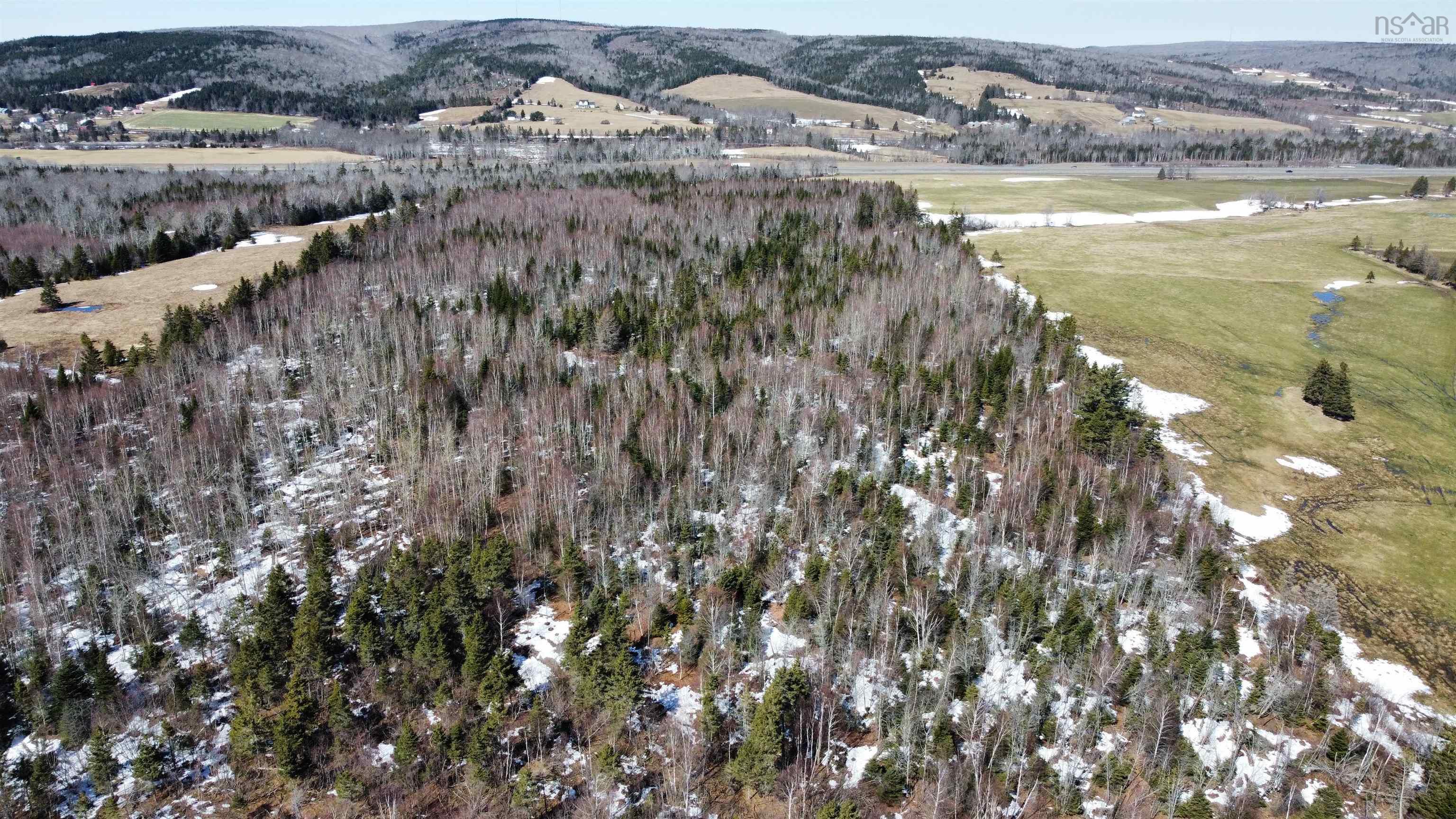 $82,500.00: BEAVER MEADOW Road, Beaver Meadow