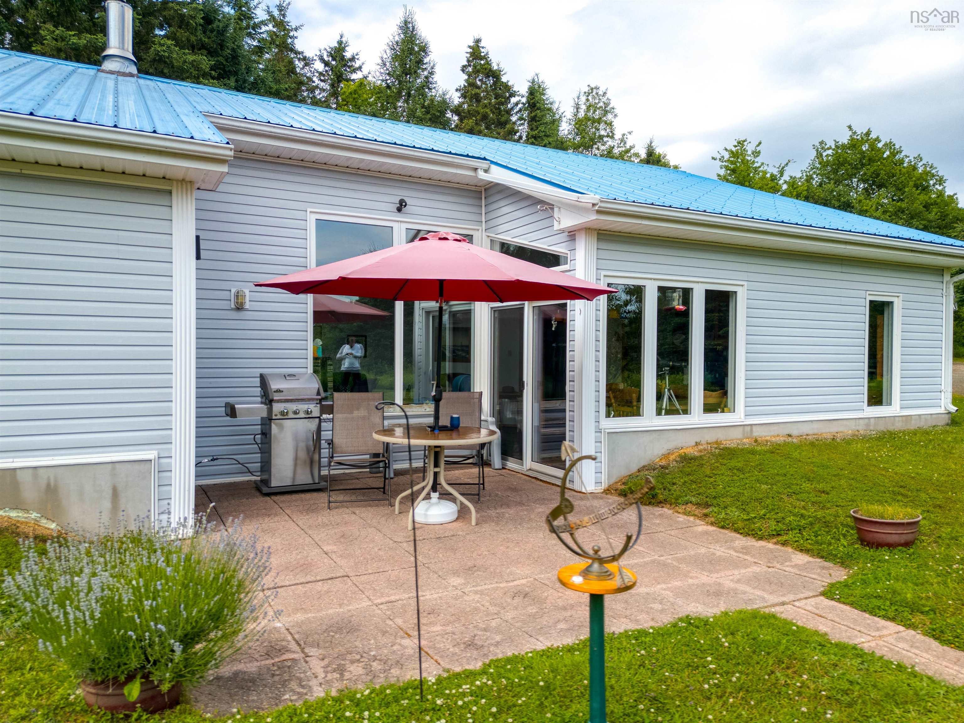 $369,900.00: 5047 Granville Road, Granville Ferry