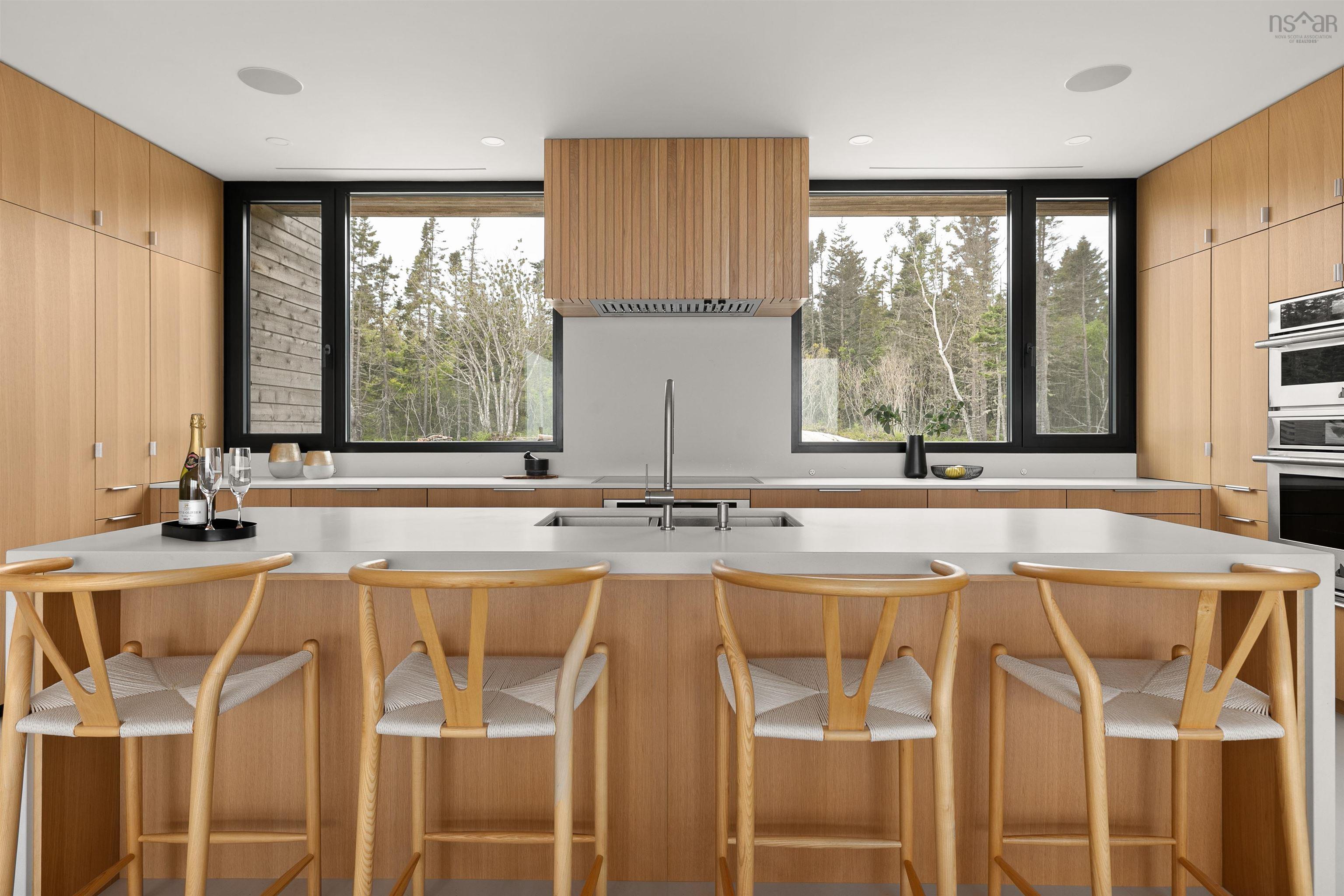 $4,475,000.00: 38 Island Watch Run, Northwest Cove